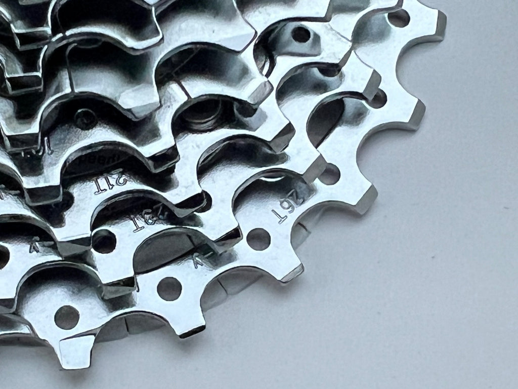 NEW SRAM PG 1070 11-26T 10 Speed Cassette Chrome Gravel Road Bike Touring  - Image 3