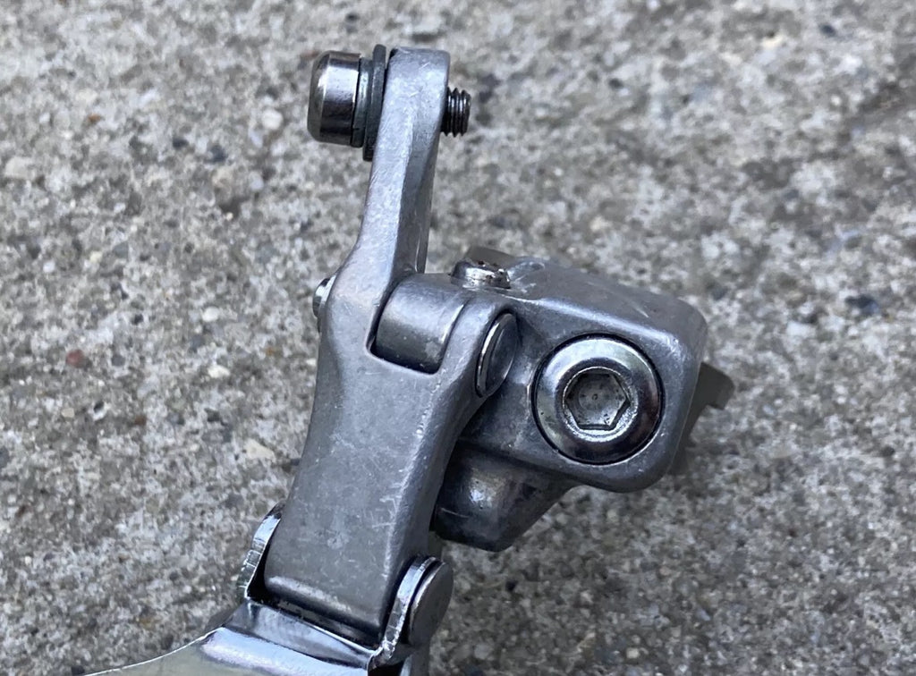 Shimano Deore FD-MT60 31.8mm Front Derailleur Bottom Pull Band Clamp Triple - Image 3