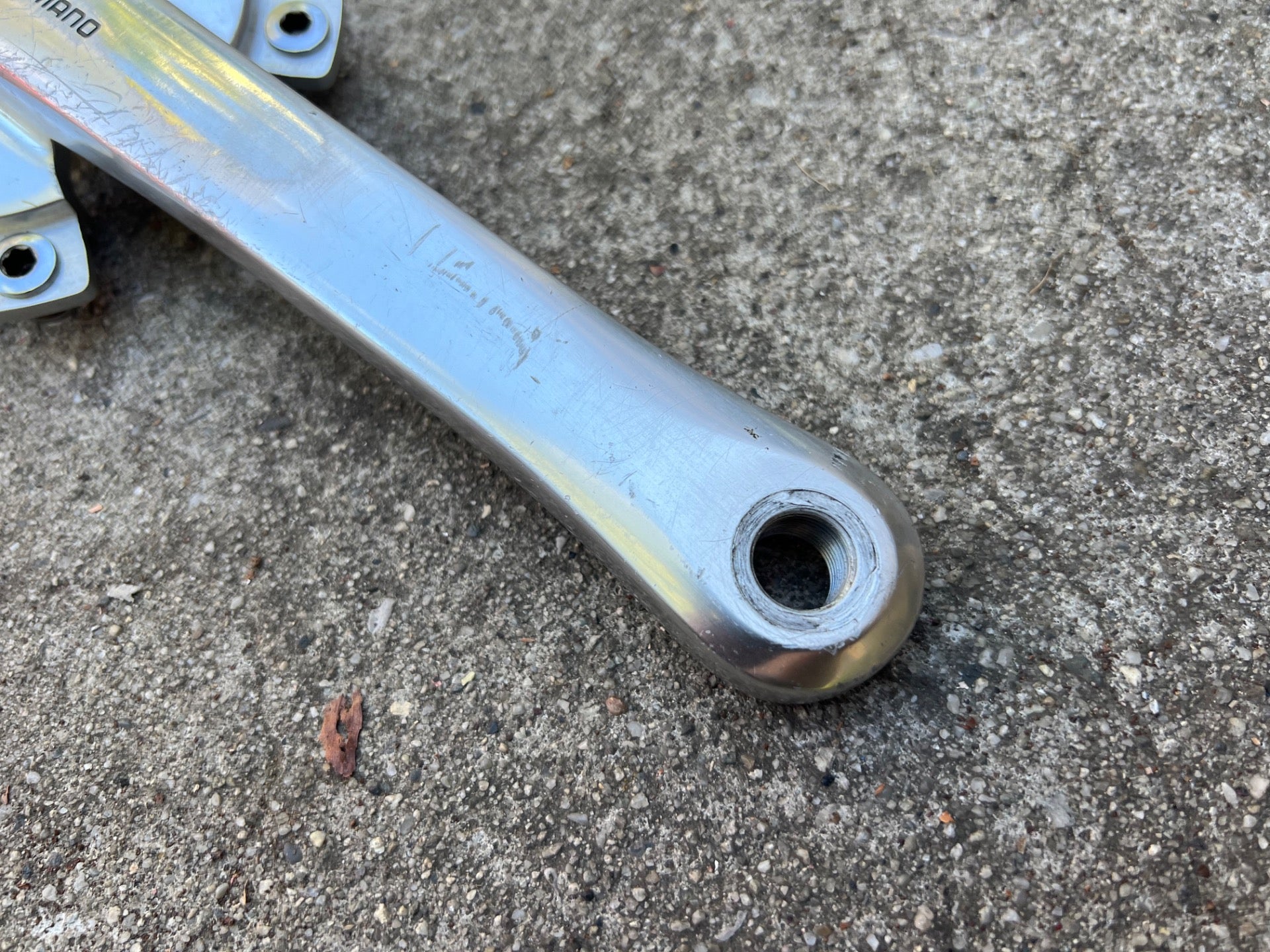 Shimano Deore XT FC-M730 Drive Side Crank Arm 110/74 BCD W Bolts & Washers  - Image 3