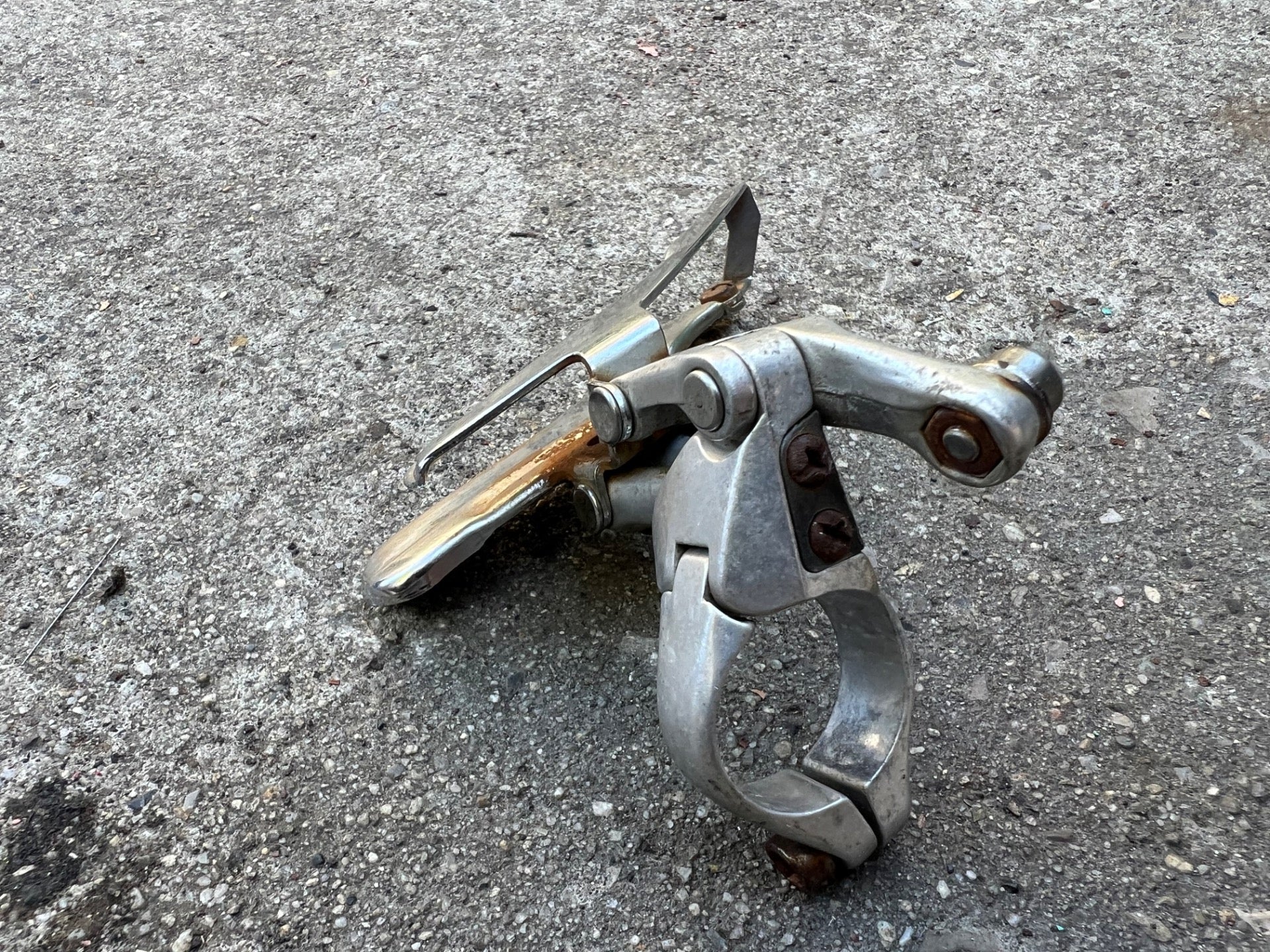 Shimano RX100 FD-A553-GS 28.6mm Bottom Pull Triple Front Derailleur Road Touring - Image 3