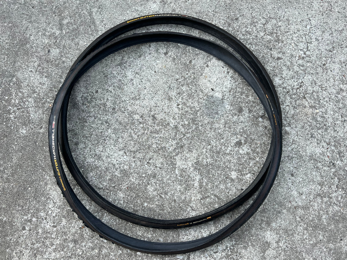 NEW Continental Gator Hardshell 700x23c Tire Set Pair Road Vintage
