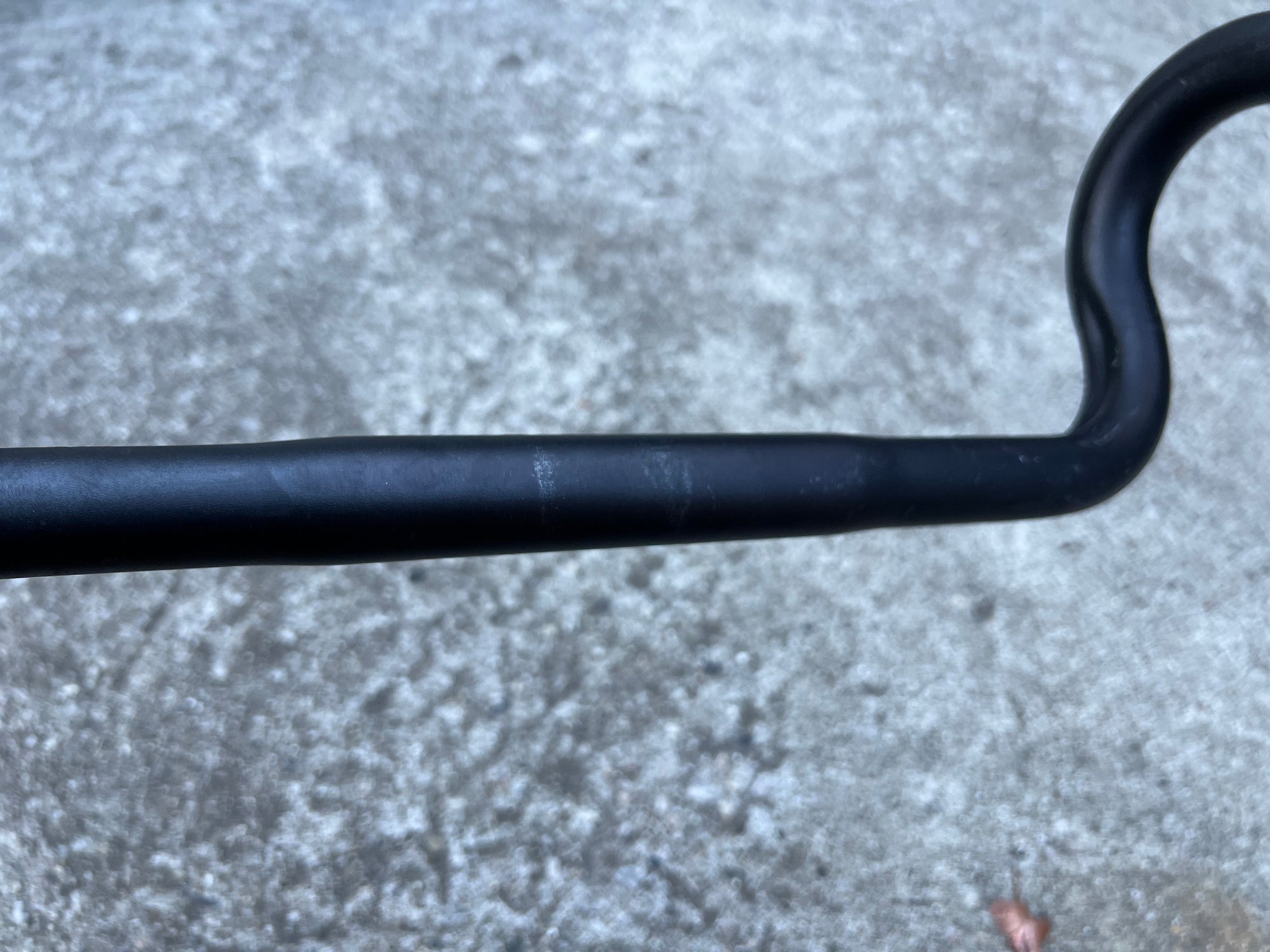 Salsa Poco 360mm 36cm 26.0 Black Road Bike Short Narrow Drop Bars