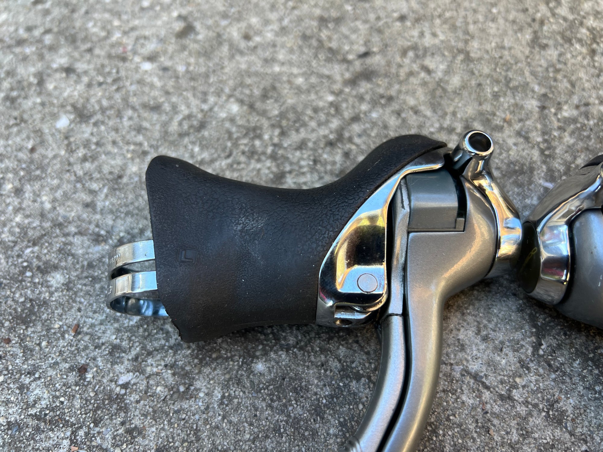 Shimano Ultegra 600 ST-6400 2x8 Speed Road Bike Shifters Brifters Brake Levers