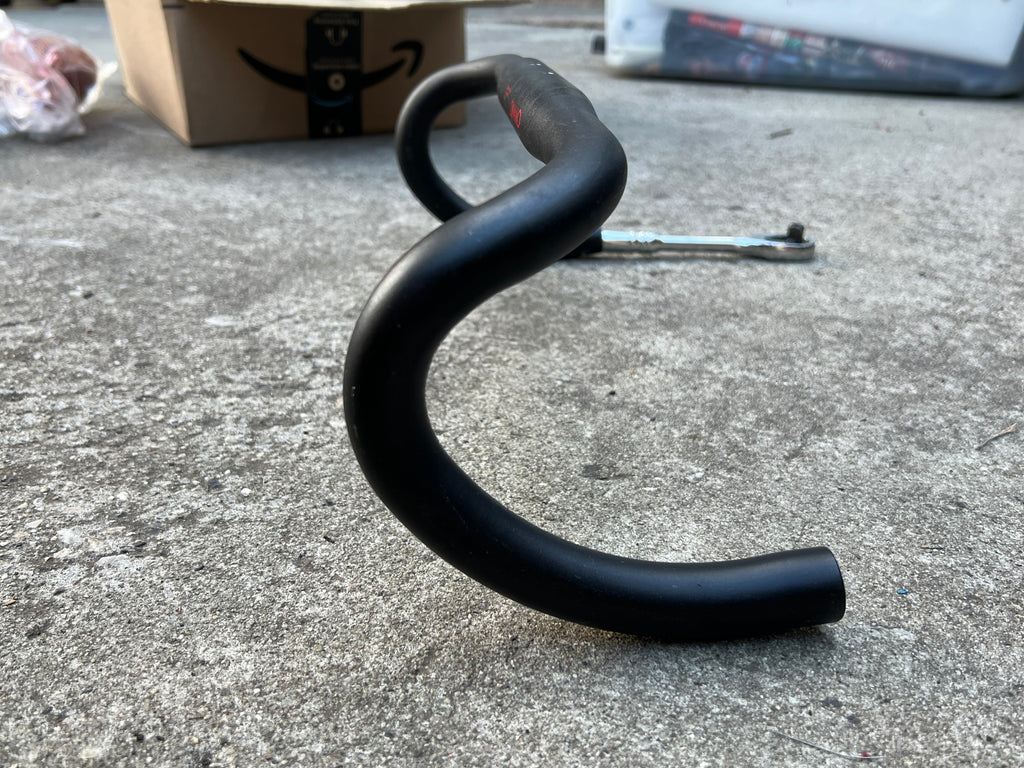 Cinelli Dinamo 31.8x420mm 42cm Aluminum Road Black Red Drop Bars