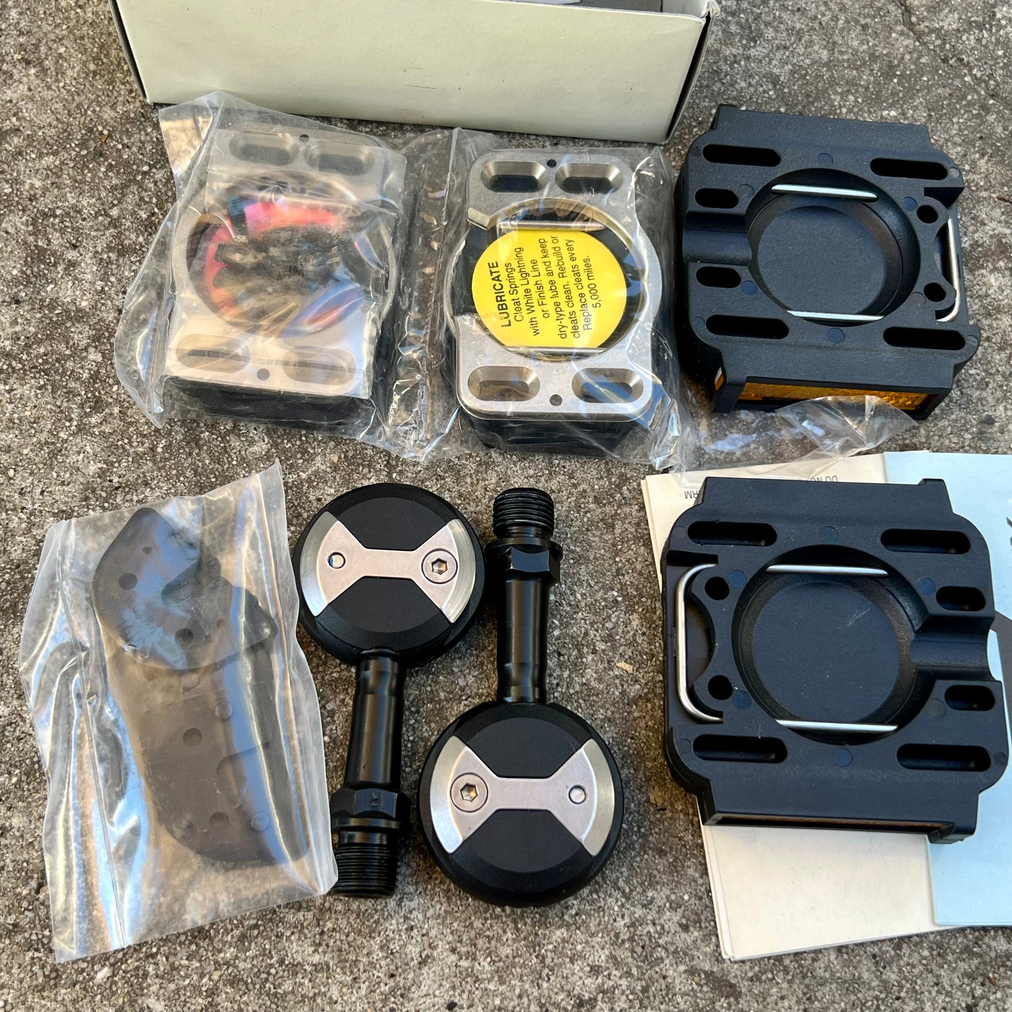 NOS NEW Speedplay X5 Clipless Pedals Cleats and Covers Road Touring Bike