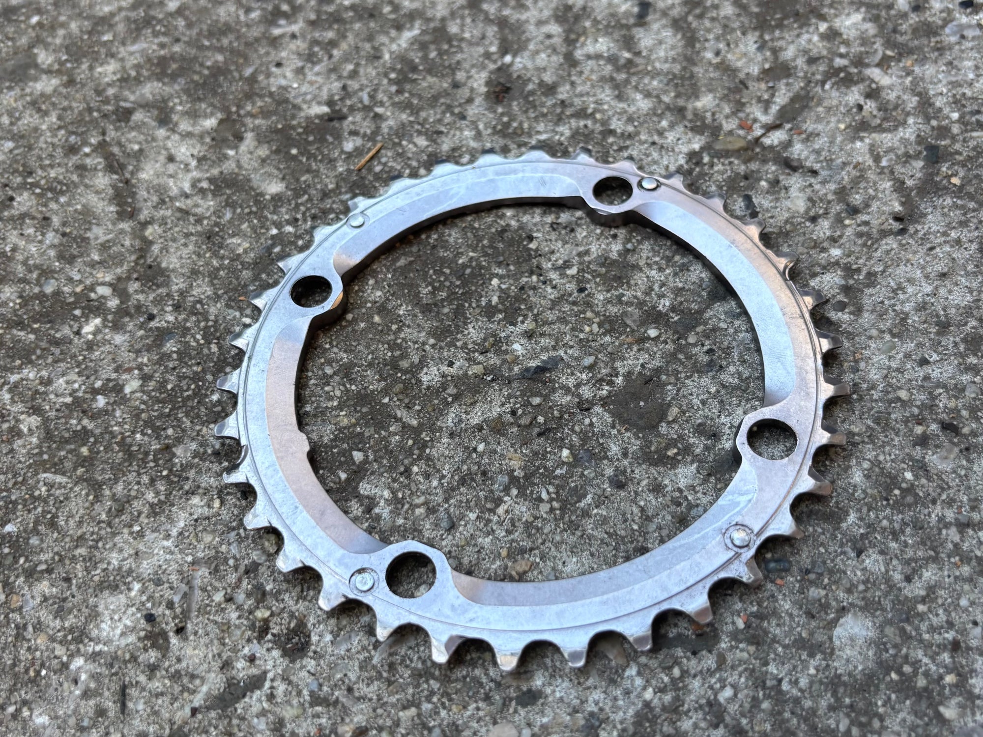 Shimano XTR M952 112 BCD 34T 9 Speed 4 Bolt Middle Vintage MTB Chainring