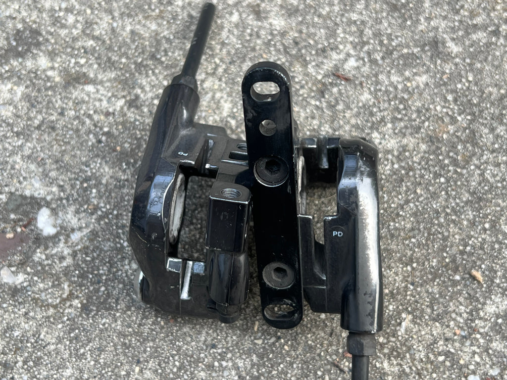 READ Shimano Ultegra BR-RS805 Hydraulic Brake Calipers Pair Road Bike