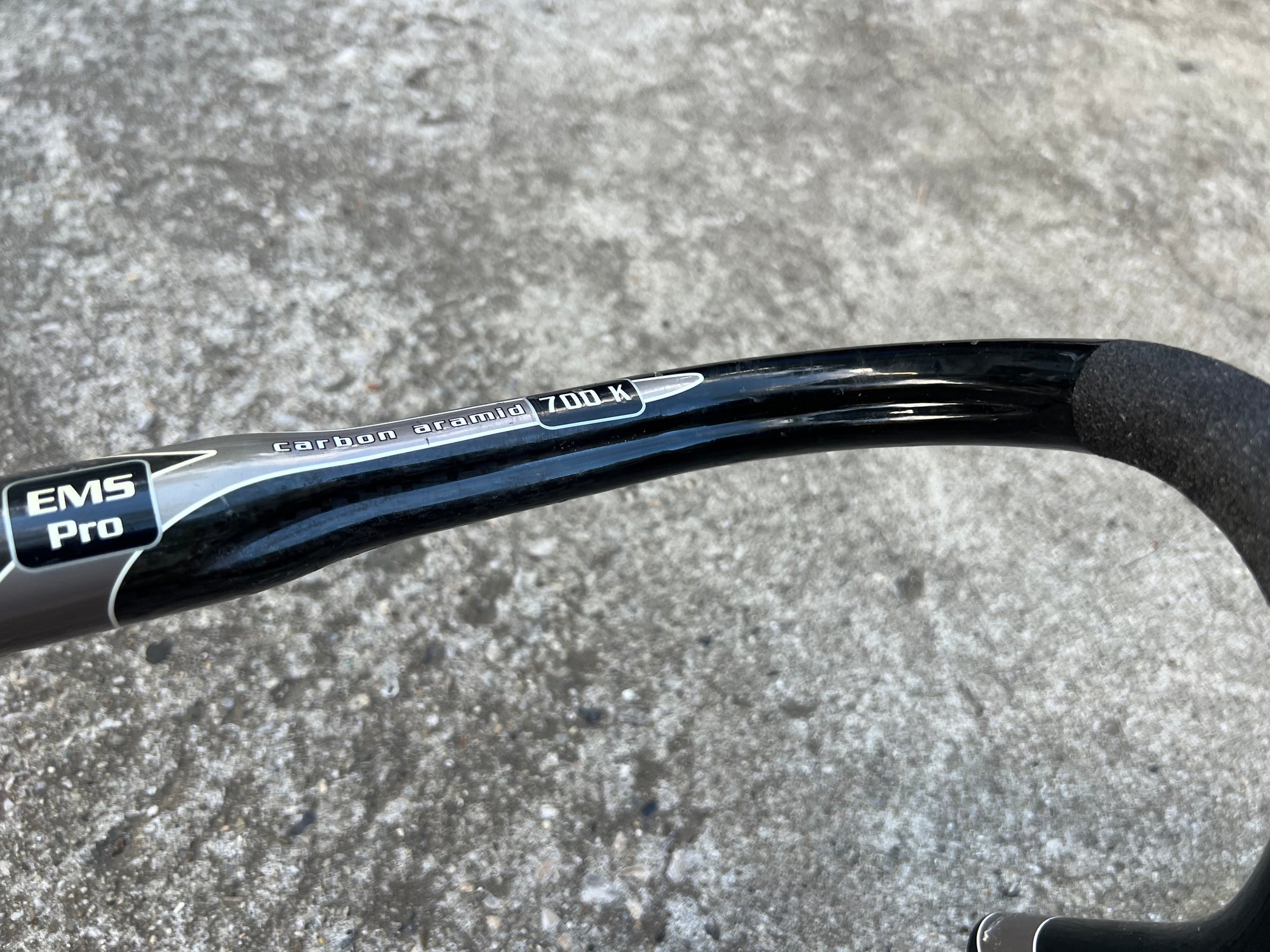Kestrel OS EMS Pro 700k 31.8x440mm 44cm Carbon Black Drop Bars