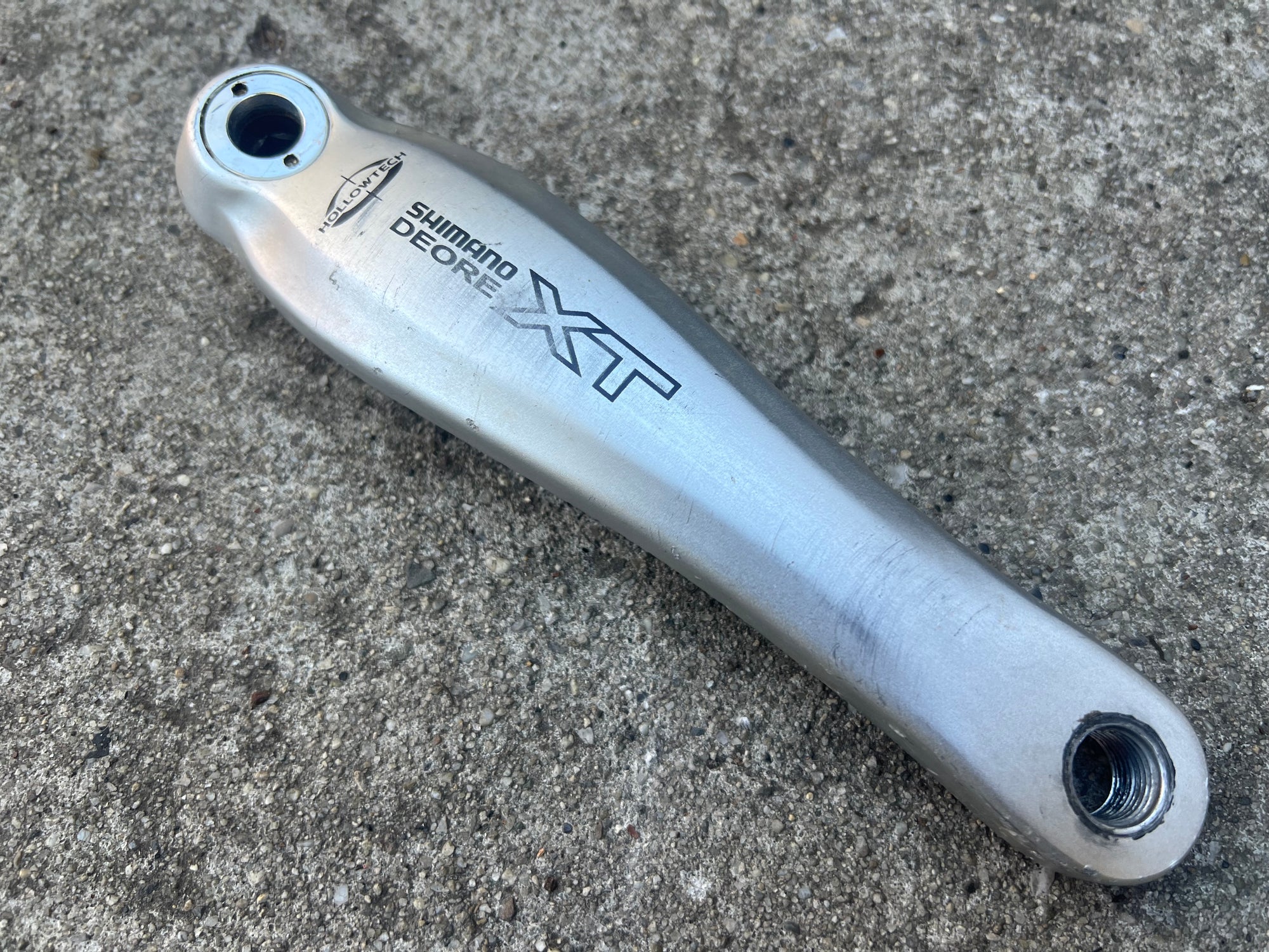 Shimano Deore XT FC-M752 Octalink V2 175mm 22-32-44 Triple MTB Crankset