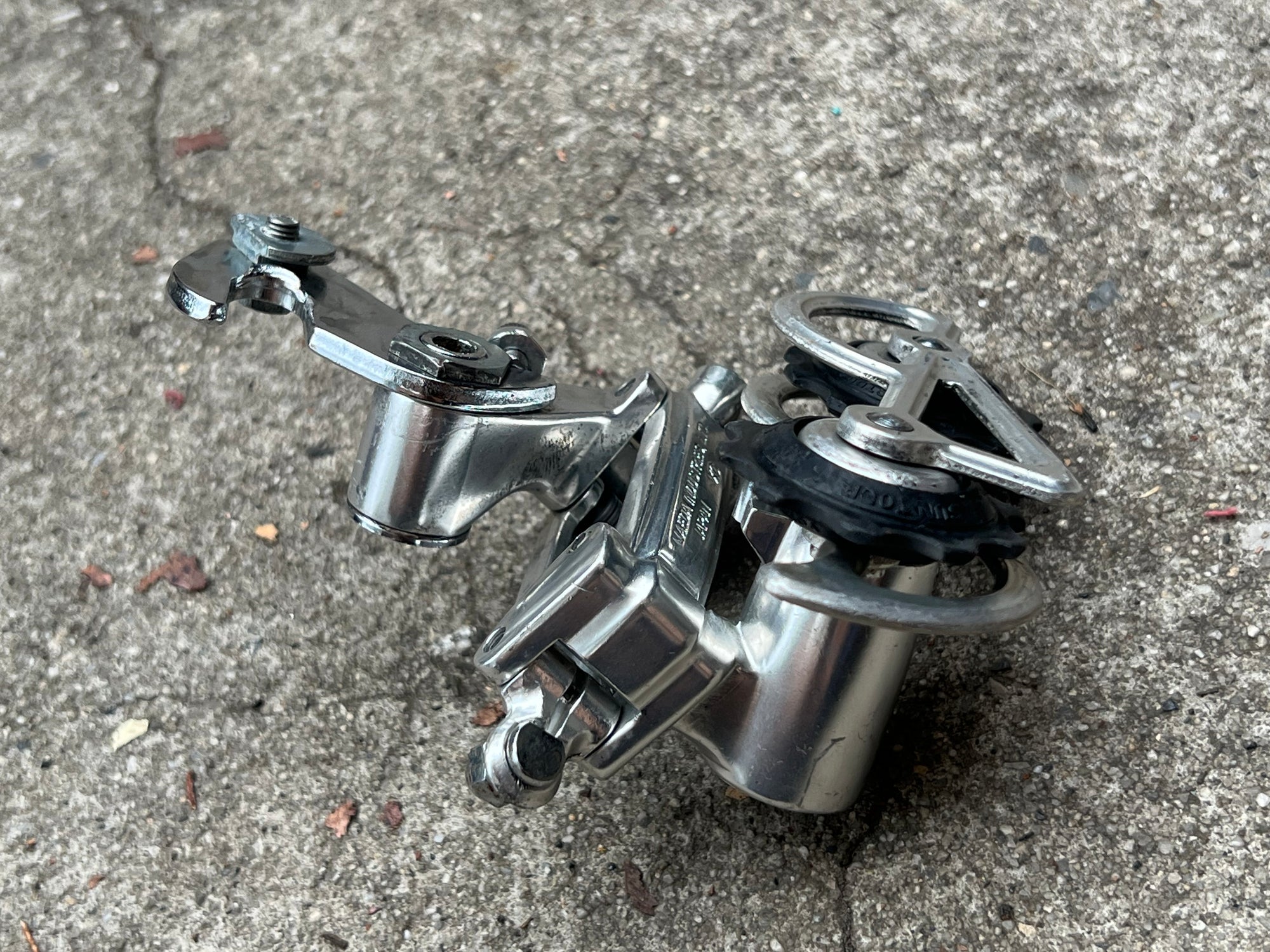 Suntour Cyclone MK1 5 Speed Silver Road Short Cage Vintage Rear Derailleur w Claw