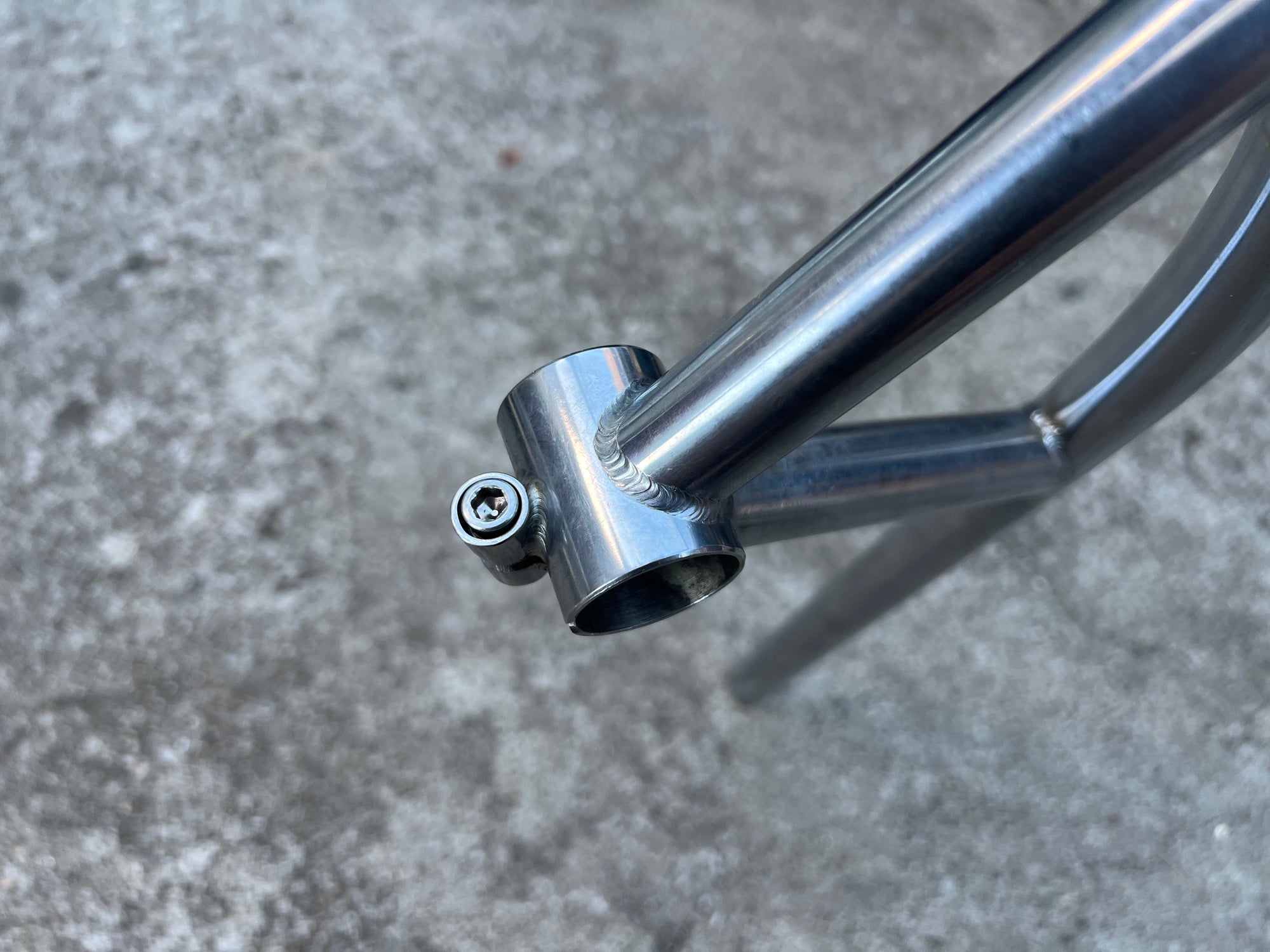 Nitto Fairweather Bullmoose 1 1/8” 710mm Threadless Steel Wide Bars Handlebars