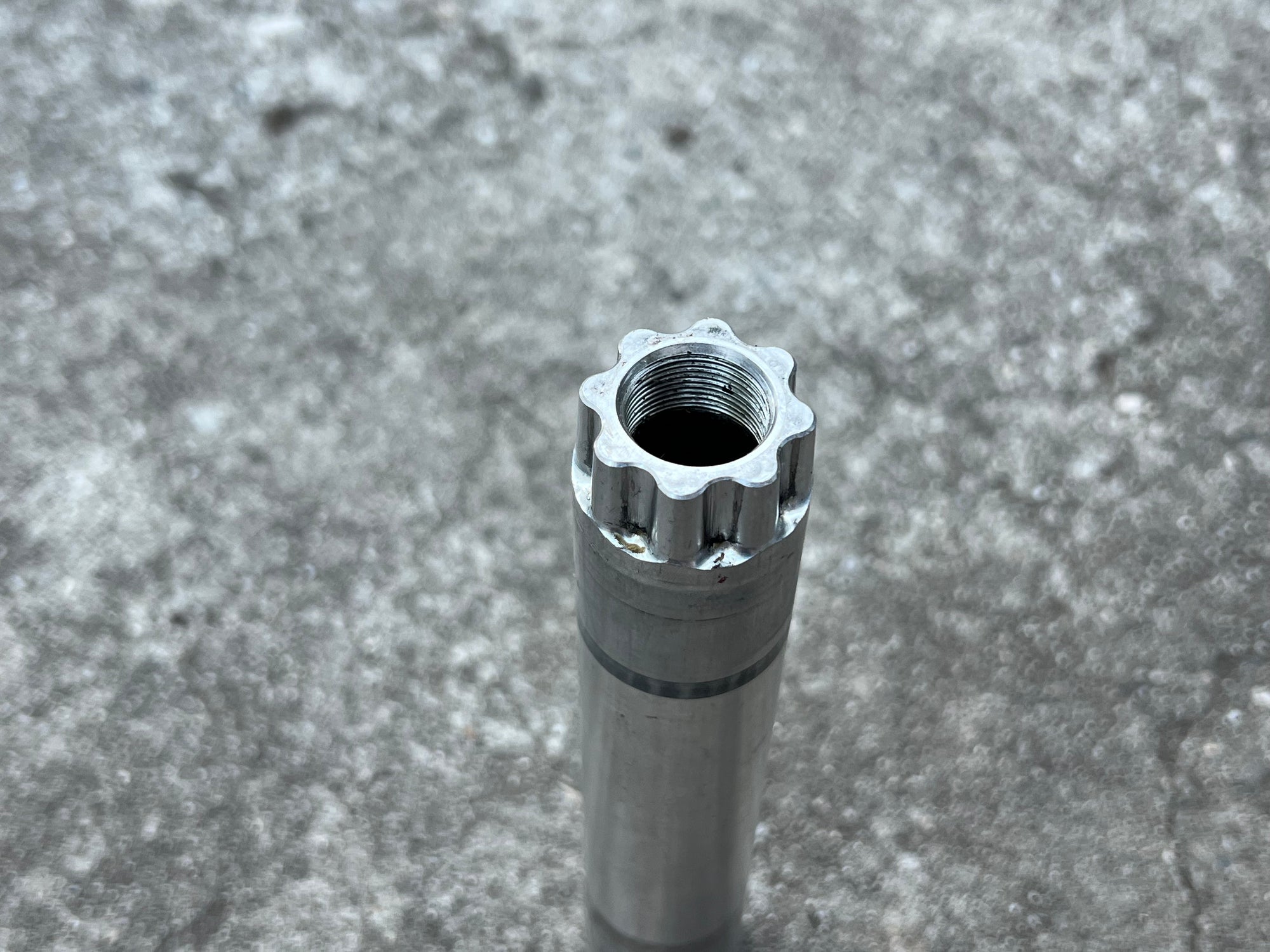 Raceface Cinch Crank Spindle 170mm Width 30mm Thickness Silver MTB Boost