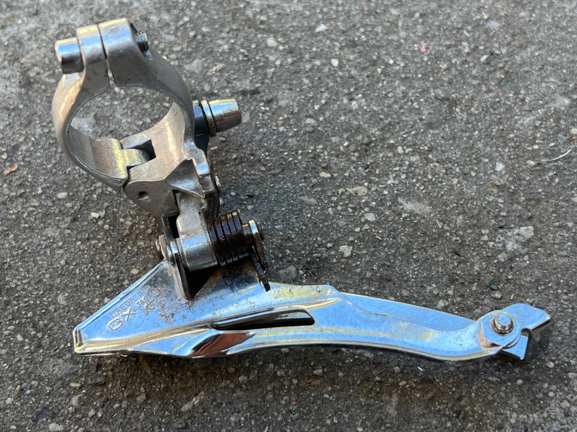 Suntour XC Sport 7000 28.6m Bottom Pull Front Derailleur Vintage MTB Triple - Image 4