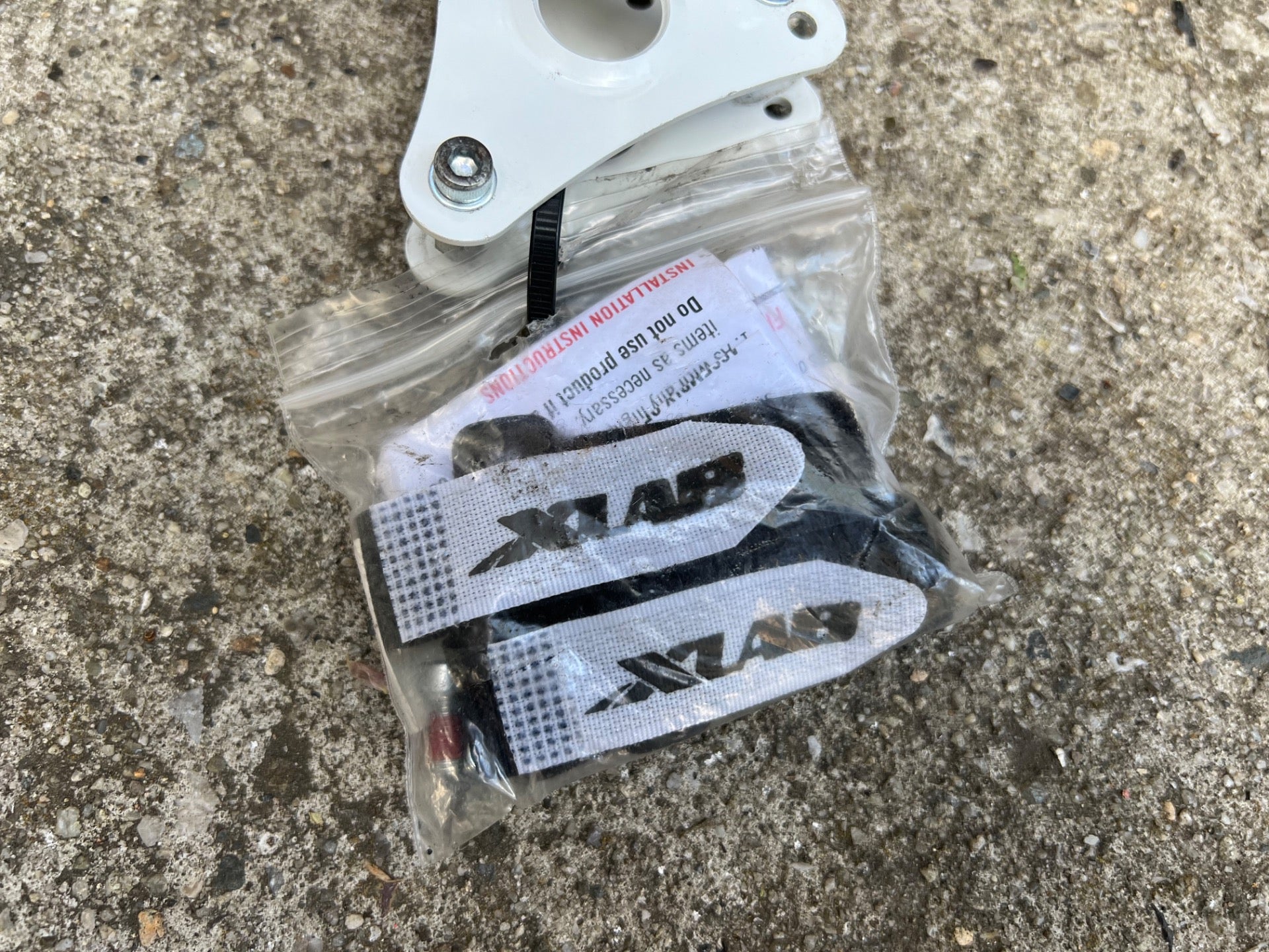 XLAB Turbo Triathlon Dual Bottle Cage Mount White Racing Road Bike TT TRI Alloy - Image 4