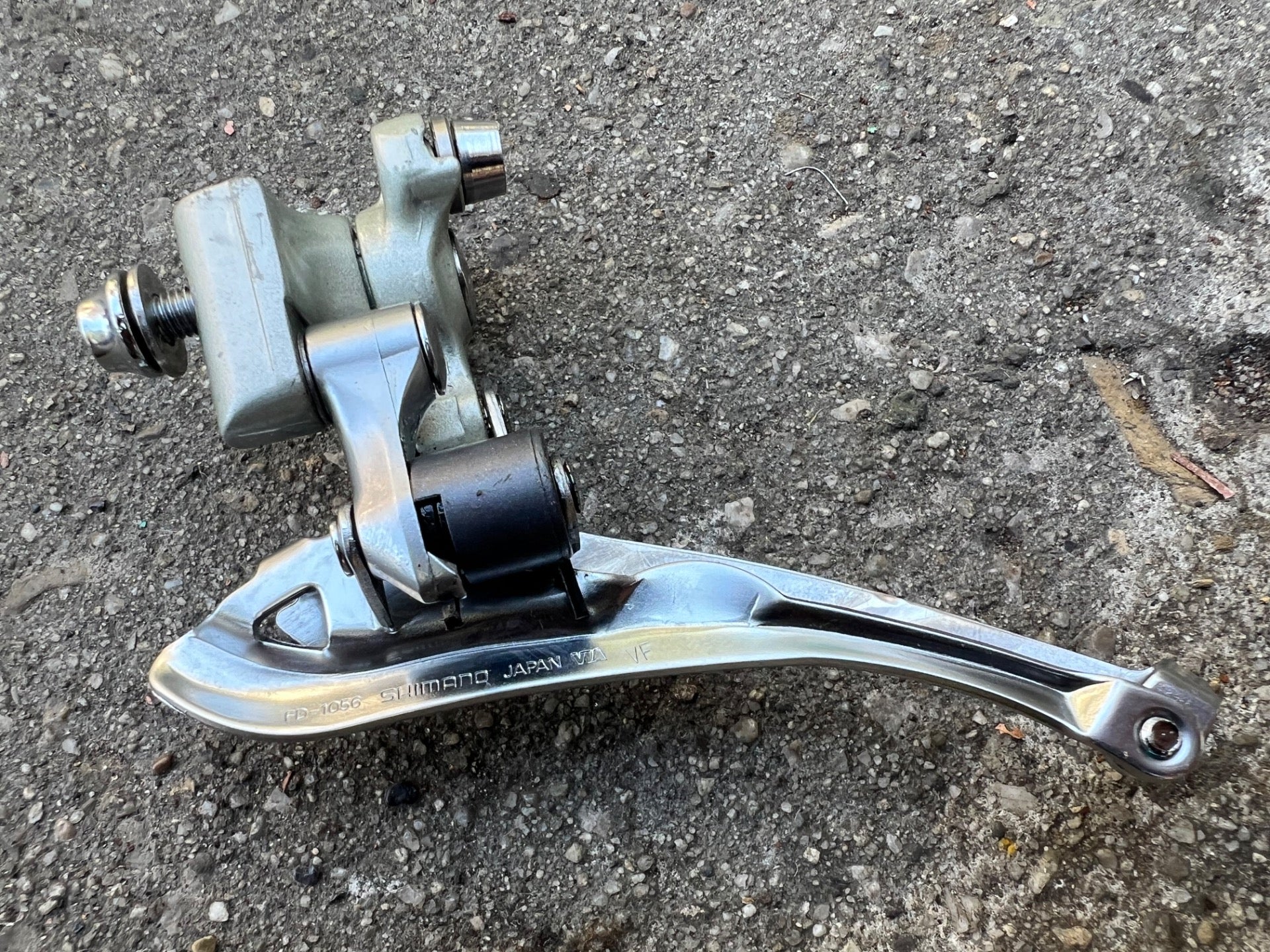 Shimano 105 FD-1056 Front Derailleur Braze On Vintage Double Road Bike 2x7 - Image 4
