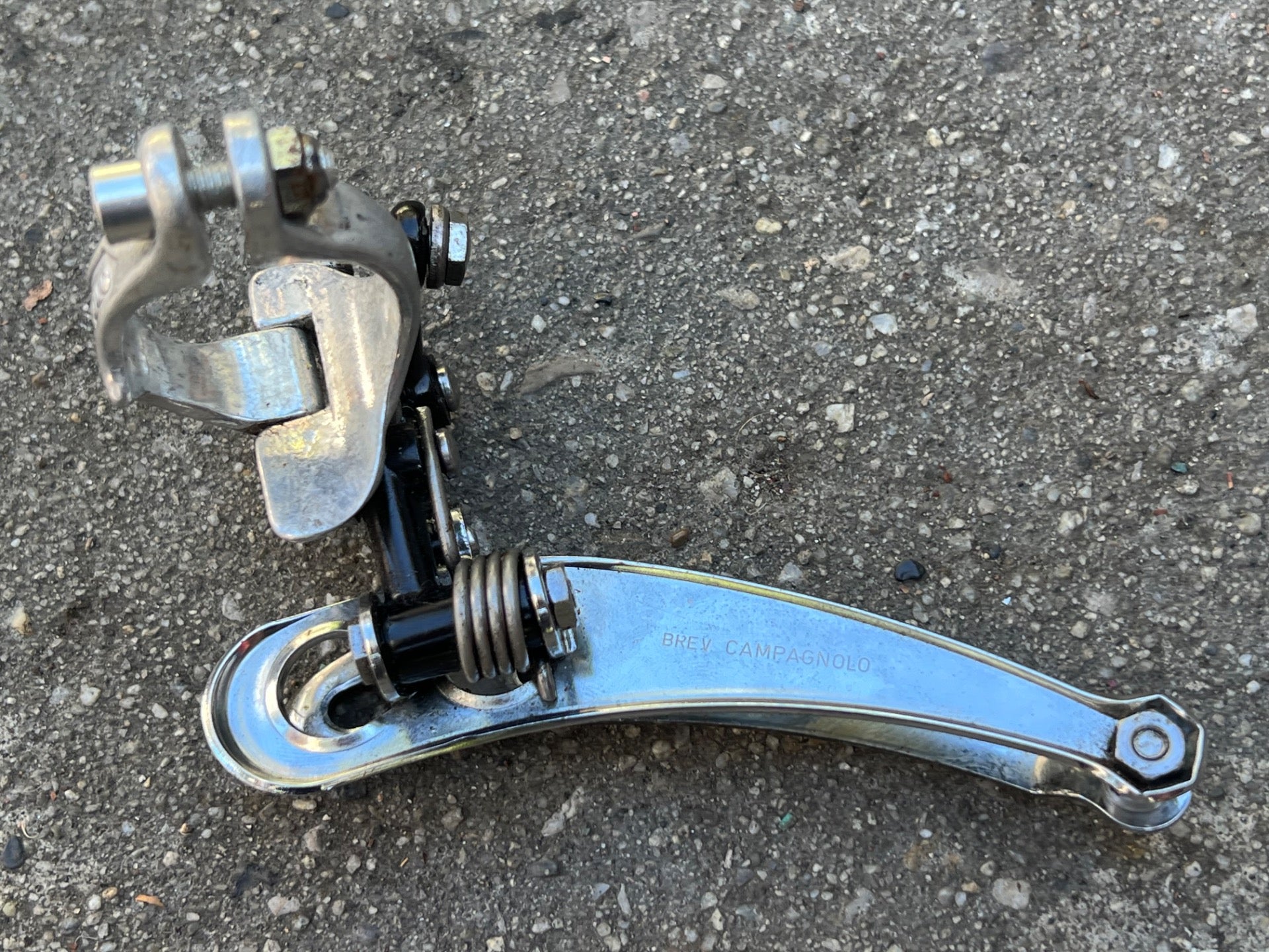 Campagnolo Super Record 28.6mm Bottom Pull Front Derailleur Black Double Vintage - Image 4