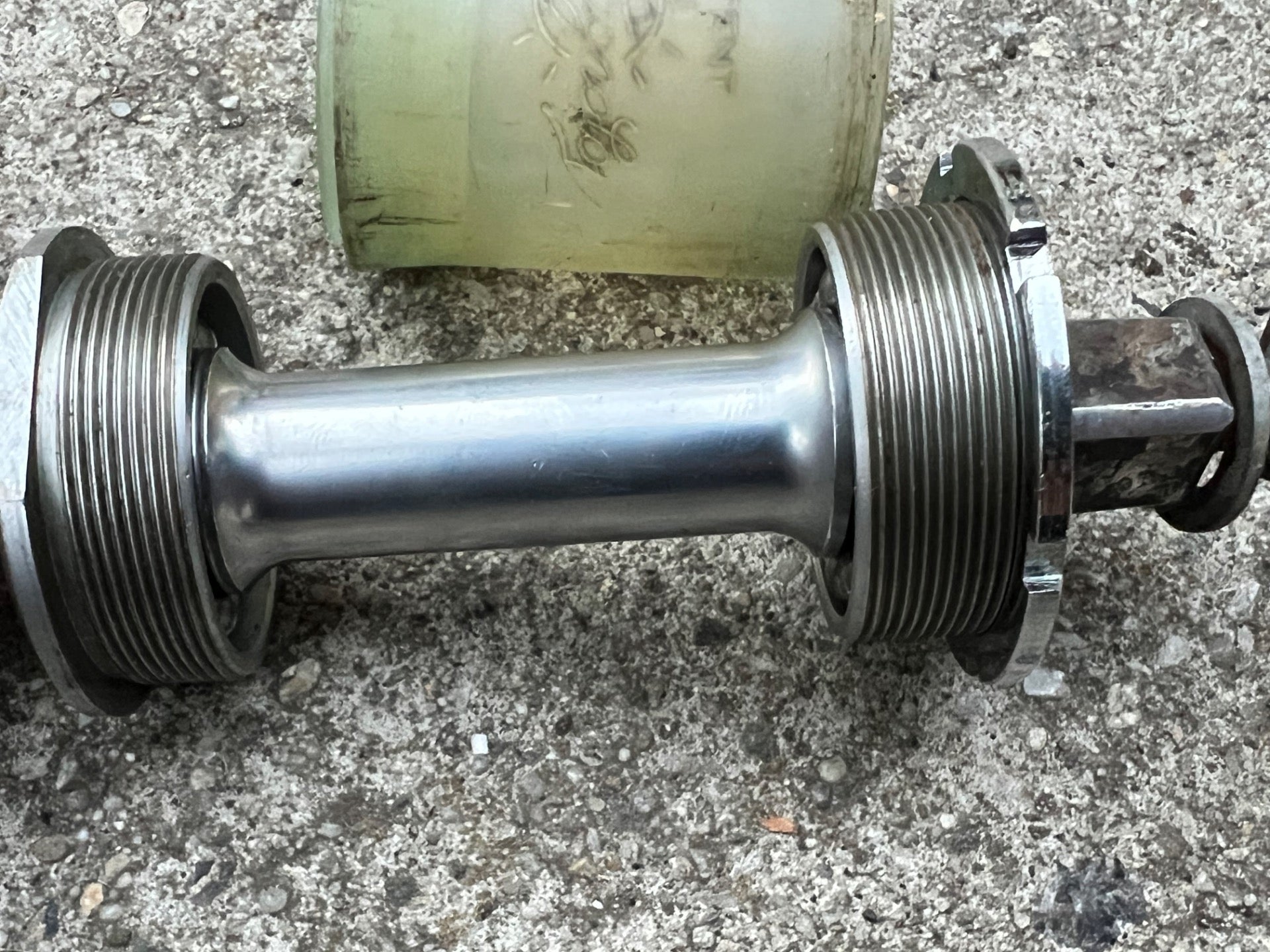 Campagnolo 70-SS 70x115mm Bottom Bracket Italian Thread Nuovo Record Chrome  - Image 4