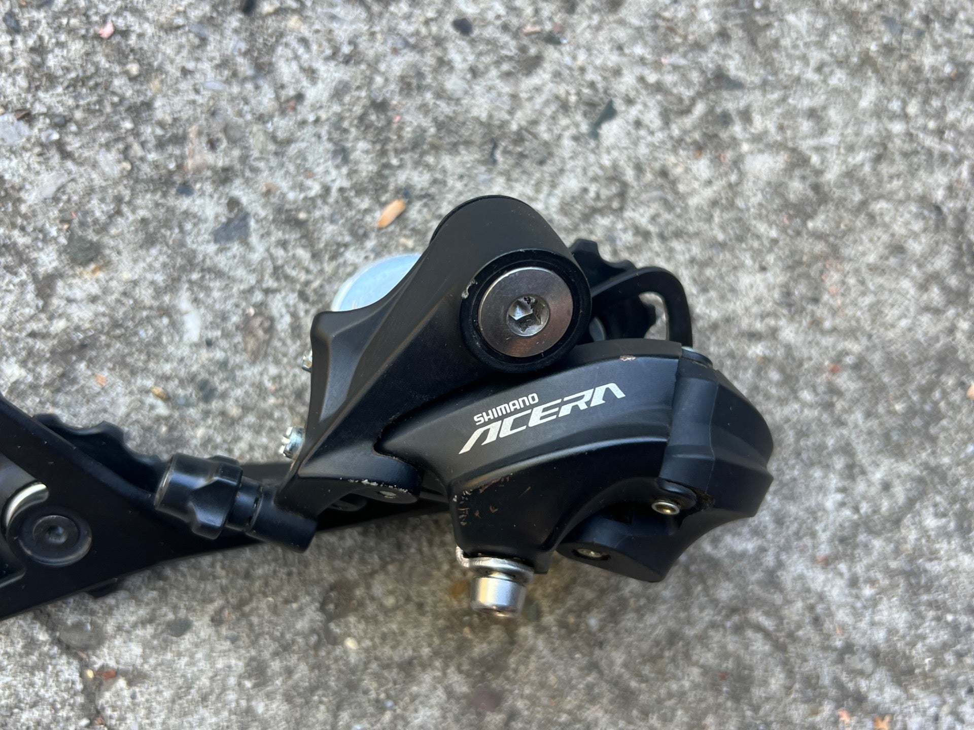 Shimano Acera RD-T3000 Long Cage 9 Speed Rear Derailleur Black Touring Hybrid  - Image 4