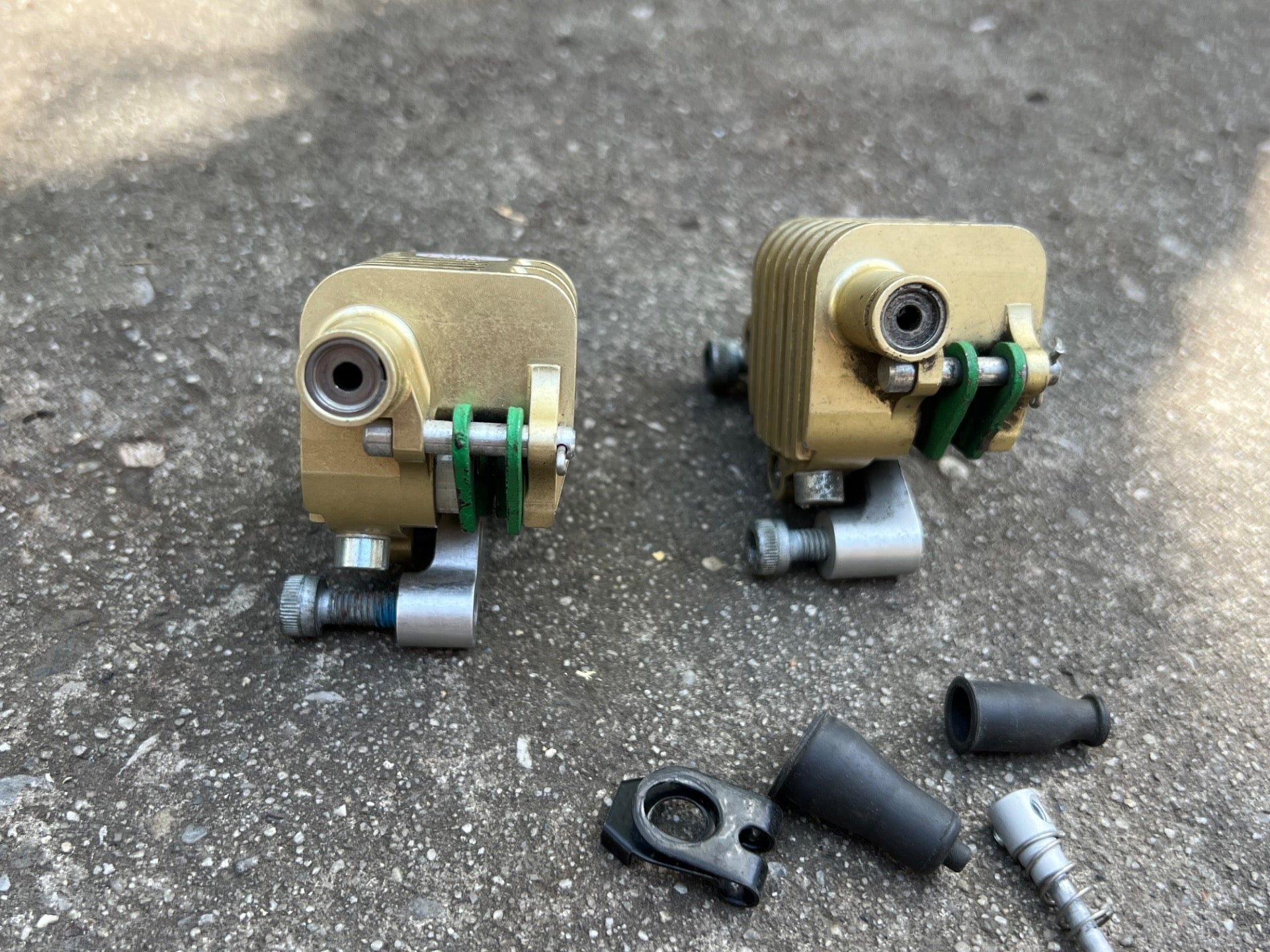 Rockshox Mechanical Disc Brake Calipers Gold Vintage Retro MTB Gold Front & Rear - Image 4