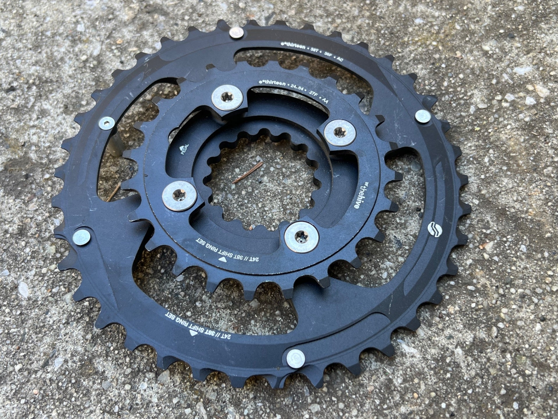 e*thirteen 24/38T Shiftring 9/10 Speed Black MTB Mountain Bike Double 2x Ring - Image 4