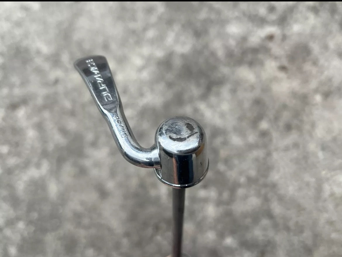 Shimano Dura Ace 7400 Rear 130mm Quick Release Skewer Axle Vintage Chrome Steel - Image 4