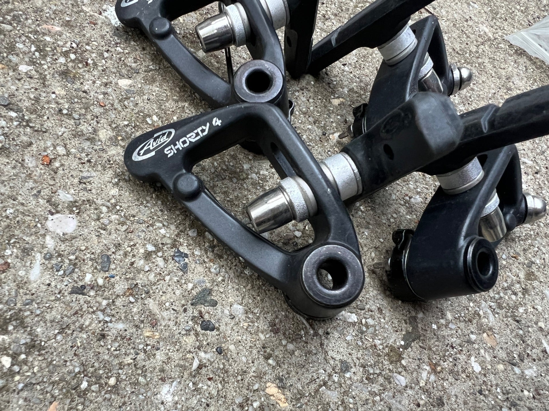 Avid Shorty 4 Cantilever Brakes Front & Rear Black Touring Gravel Commuter Bike  - Image 5