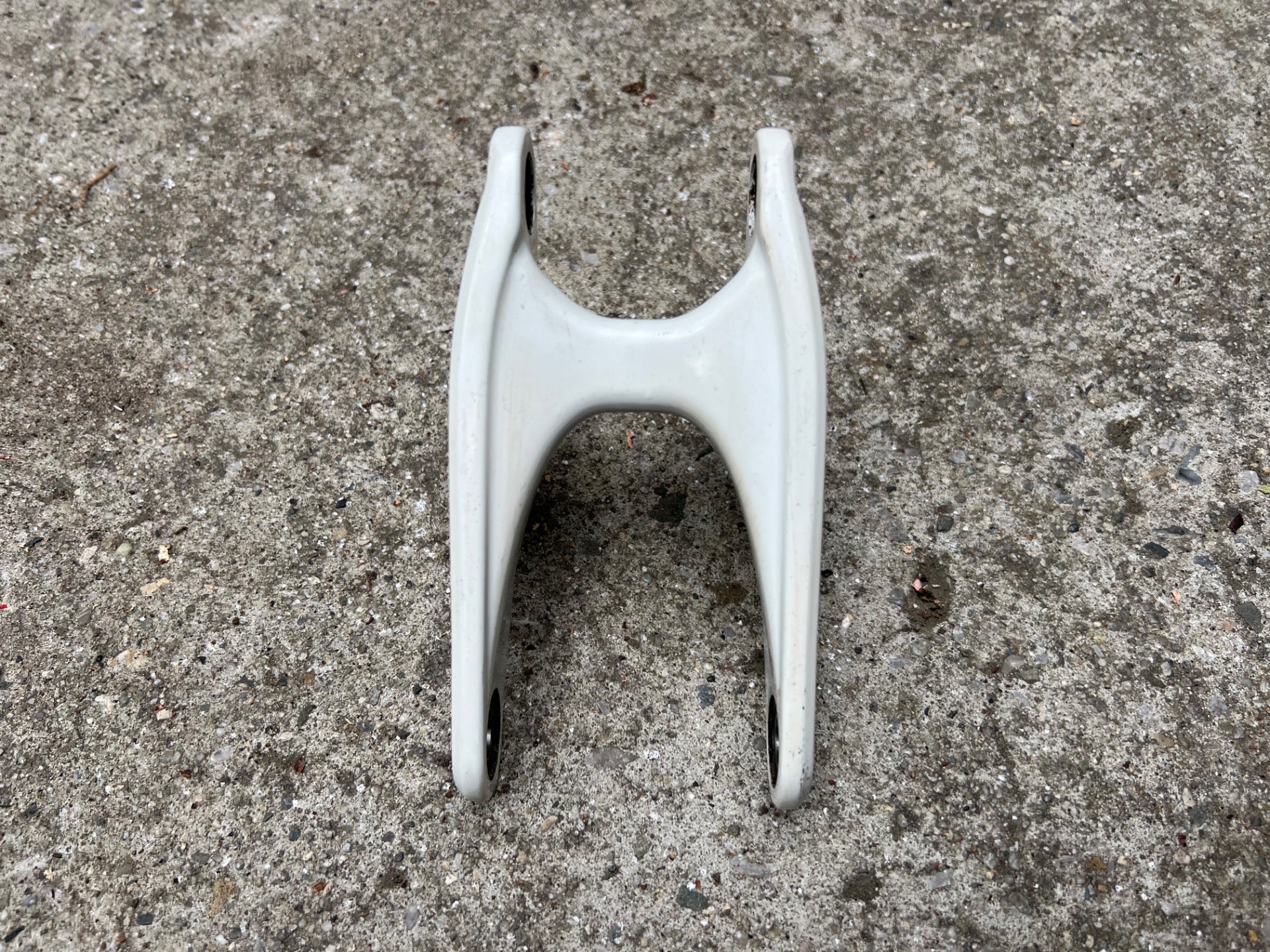 2013 Trek Rear Suspension Rocker Arm Linkage Piece White Blue Bearings - Image 4