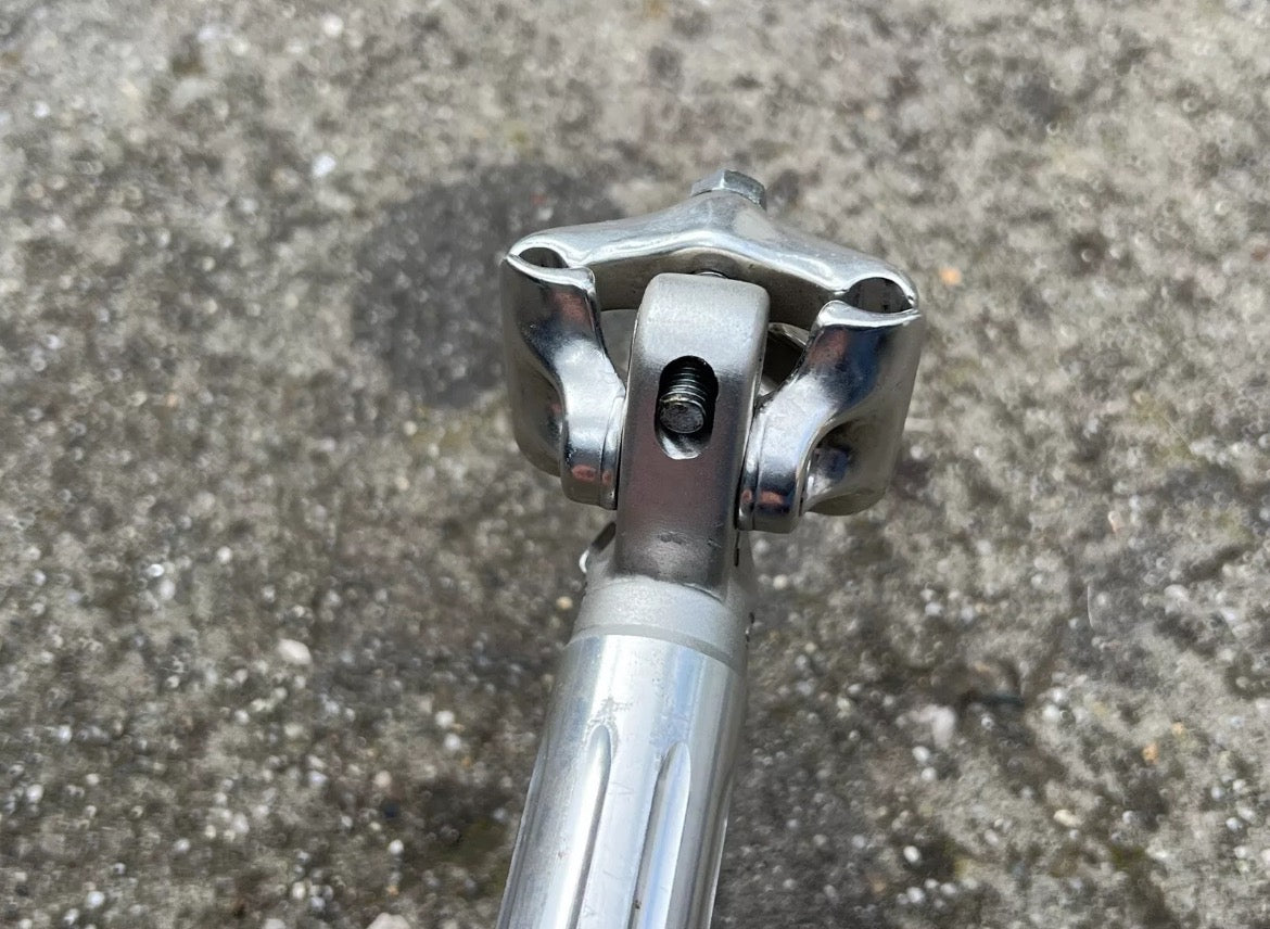 Sugino Mighty Seatpost 26.6x205mm Vintage Road Bike Fluted Silver Retro Aluminum - Image 4