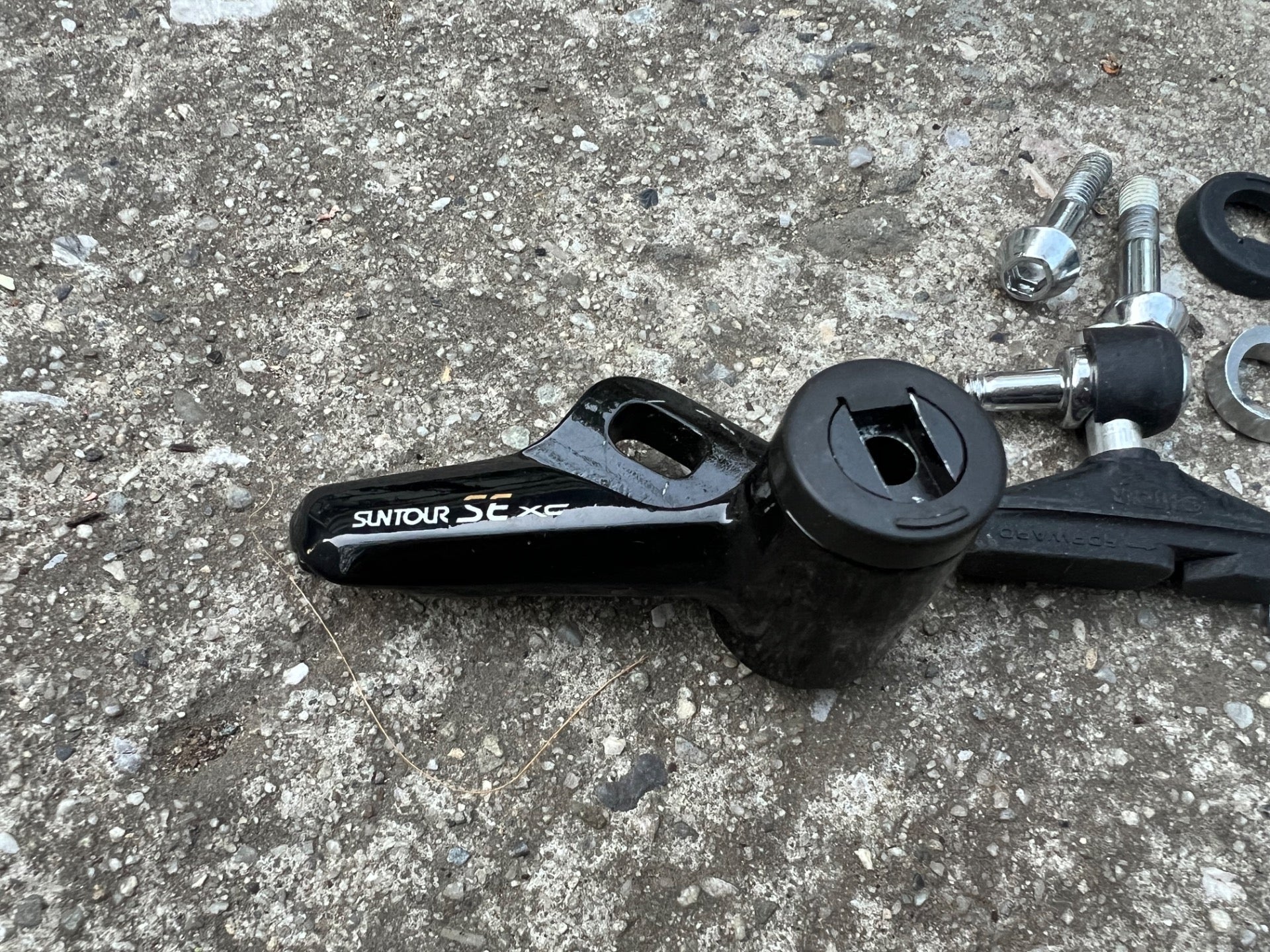 Suntour SE XC Left Brake Arm & Parts Bolts Washers Pad Cantilever Vintage Retro  - Image 4
