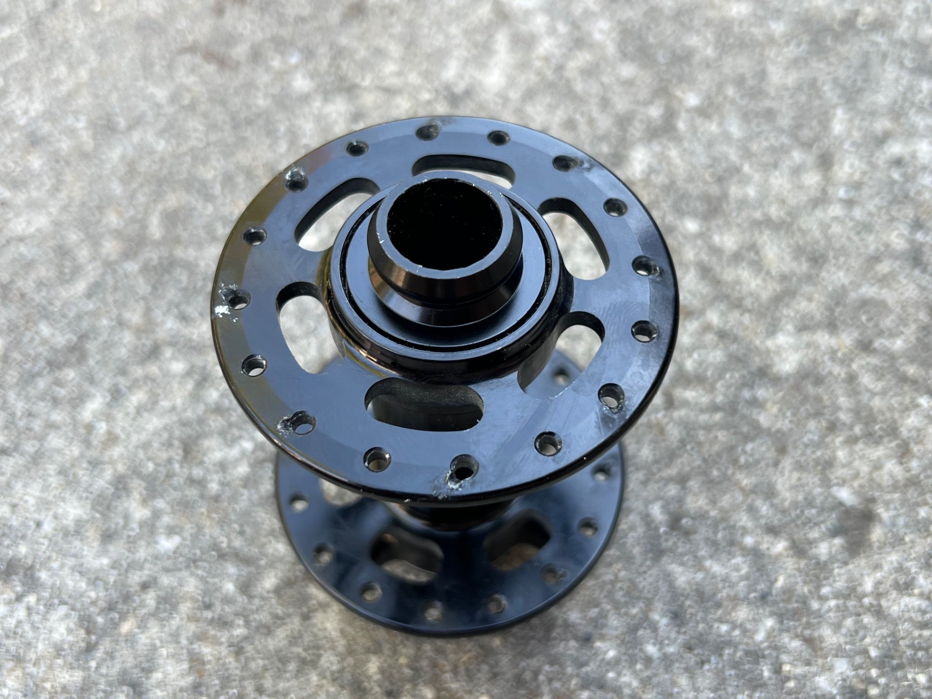 MTB 32H Hole 15x100mm Front Hub 6 Bolt Disc MTB Black Anodized Mountain Bike  - Image 4