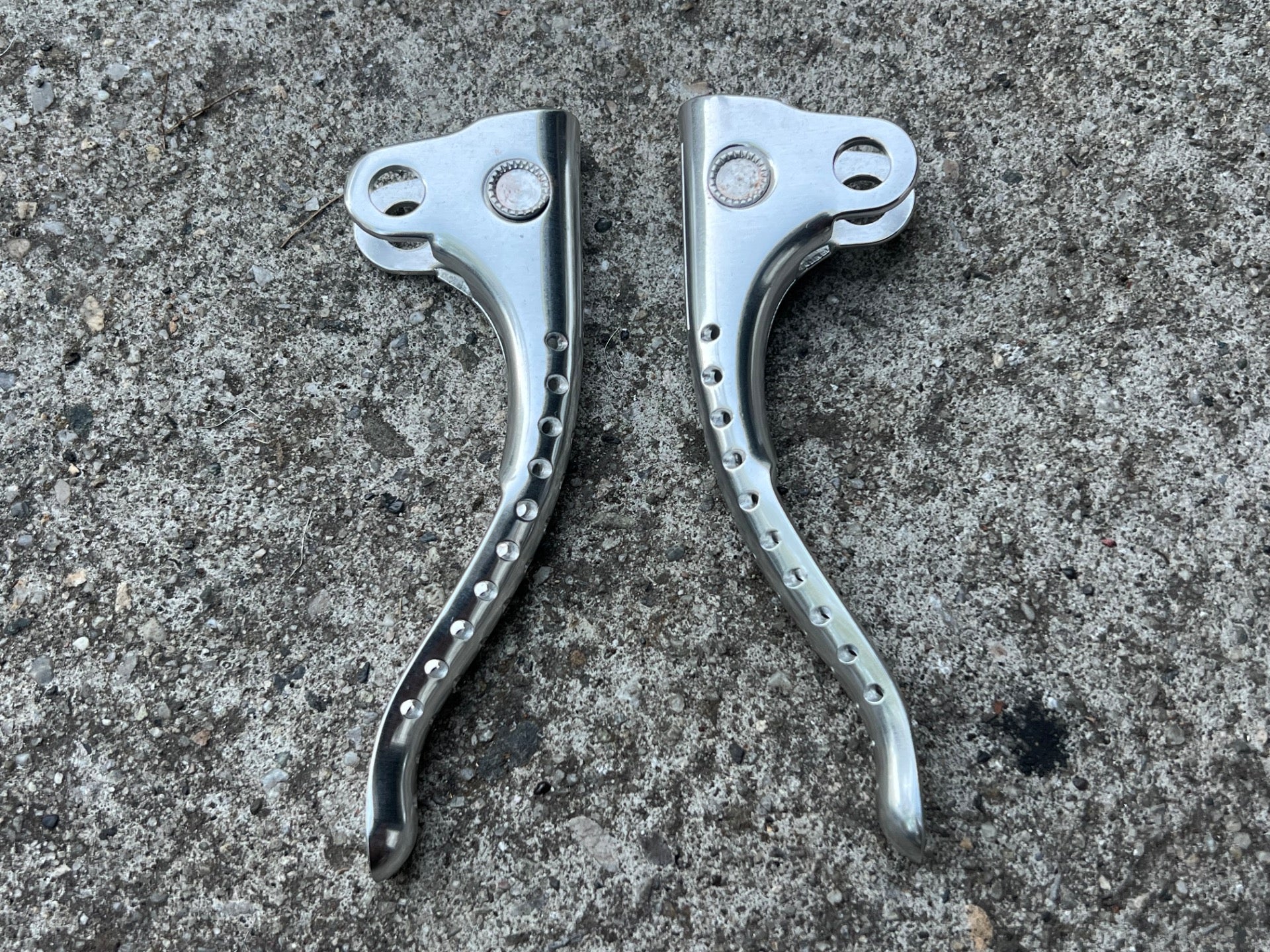 NOS Campagnolo Super Record Brake Levers Vintage Road Bike Silver Aluminum Campy - Image 4