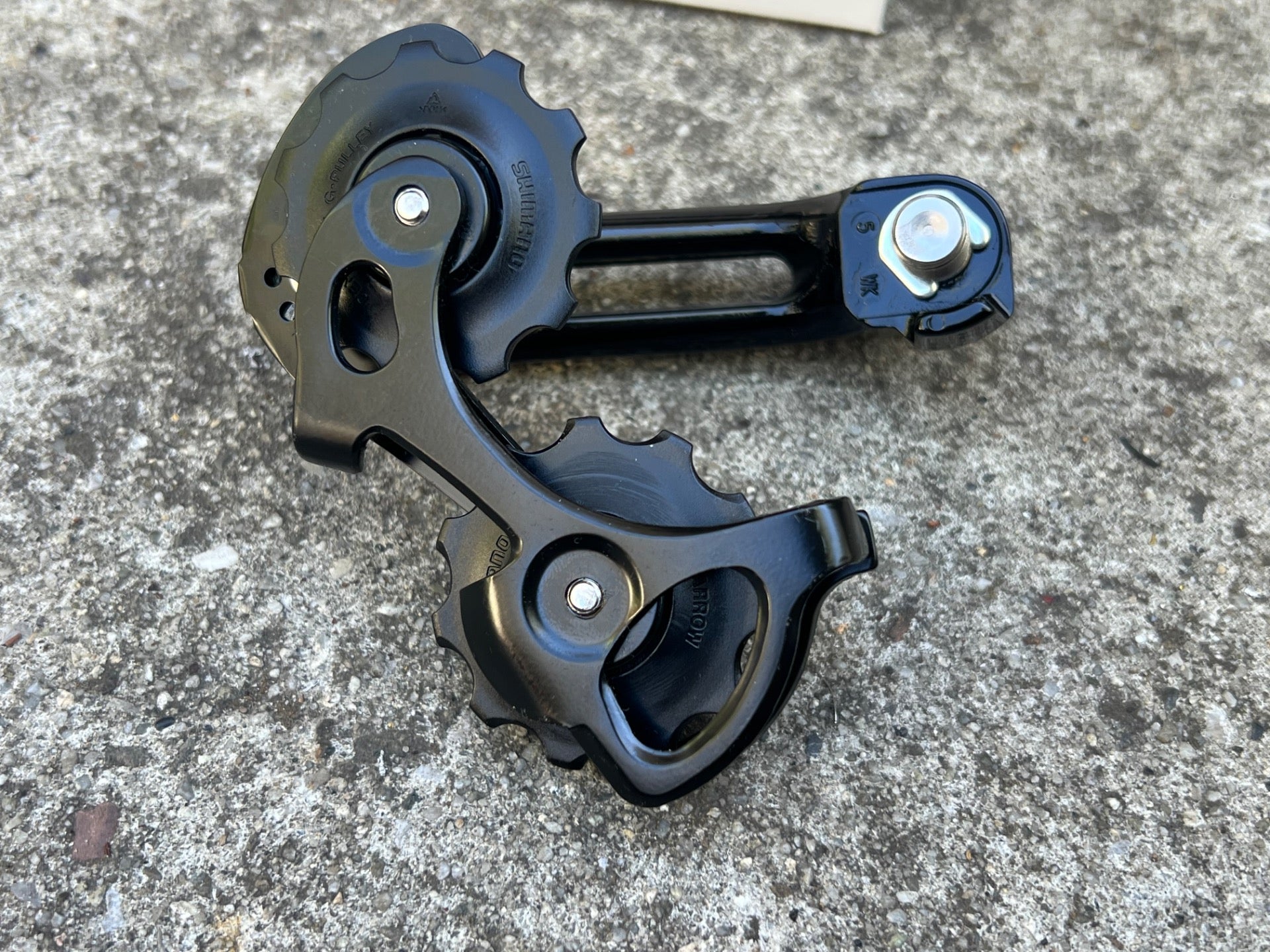 NEW Shimano Alfine CT-S500 Chain Tensioner Single Speed Black Dual Pulley Rear  - Image 4
