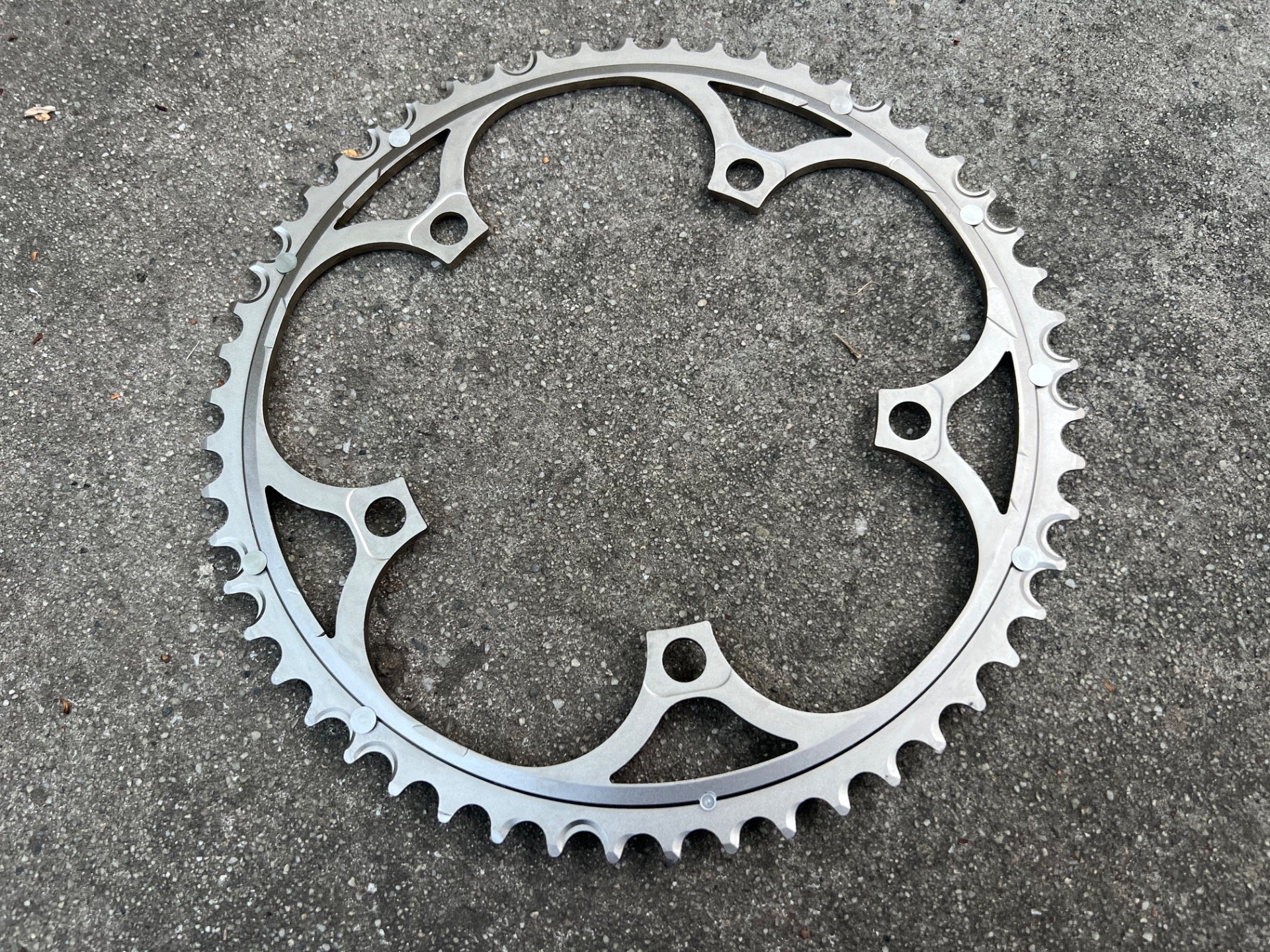 NOS NEW Campagnolo 53T Tooth 135BCD 10 Speed Chainring EPS Silver Gray Big Ring  - Image 4