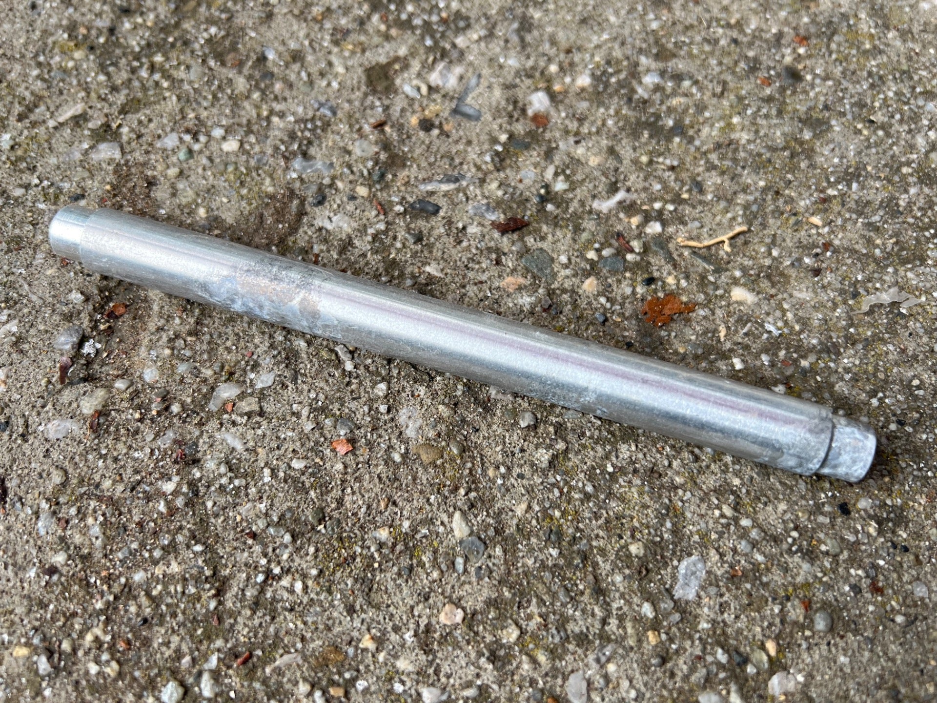 Bullseye 135mm Rear Hub Axle MTB Mountain Bike Silver Aluminum Threaded - Image 4