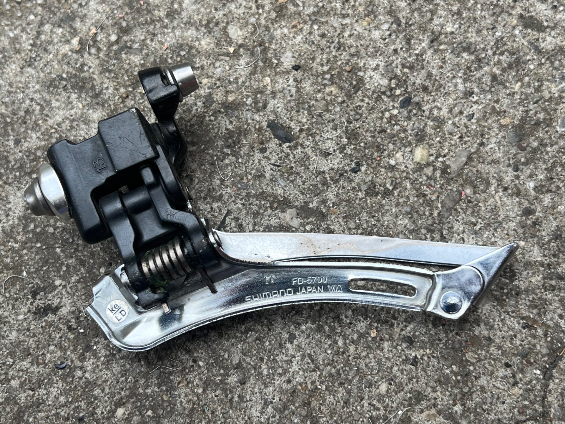 Shimano 105 FD-5700 Front Derailleur Braze On Bottom Pull Double Road 2x10 Speed - Image 4
