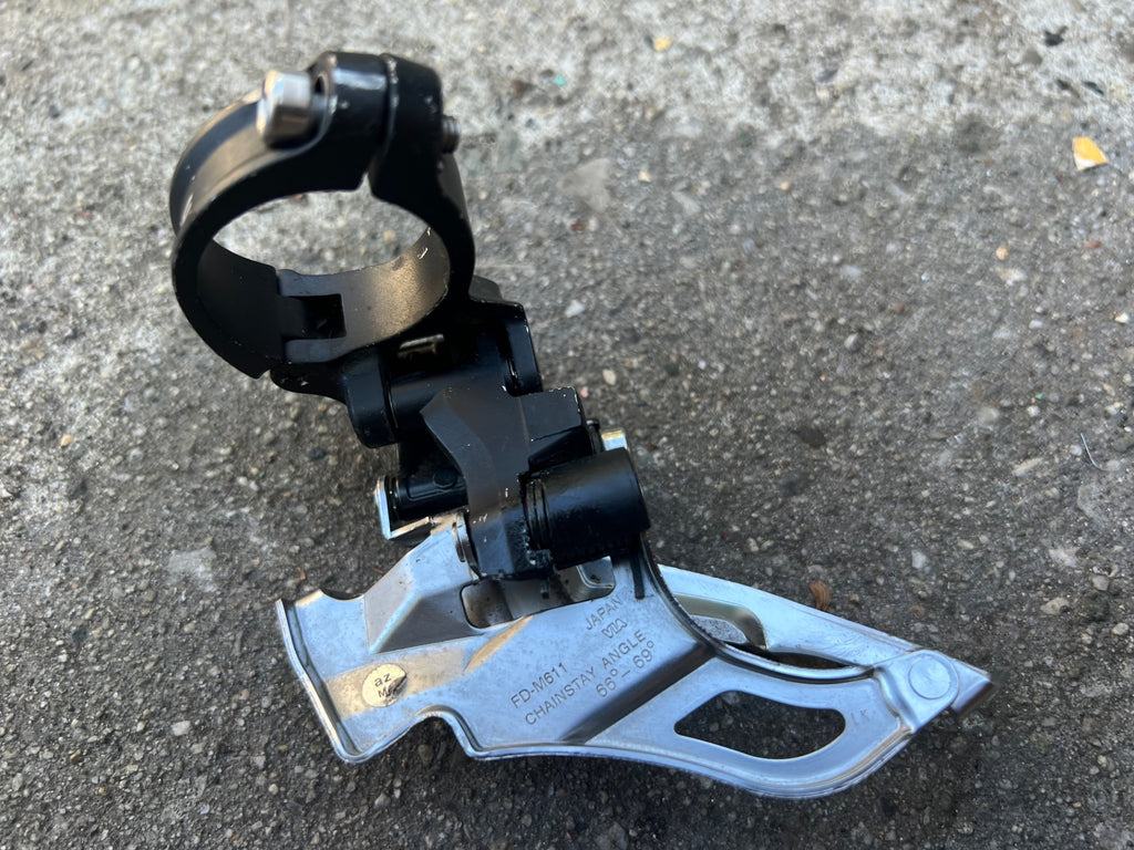 Shimano Deore FD-M611 3x10 34.9mm Top Pull Front Derailleur Triple MTB Touring  - Image 4