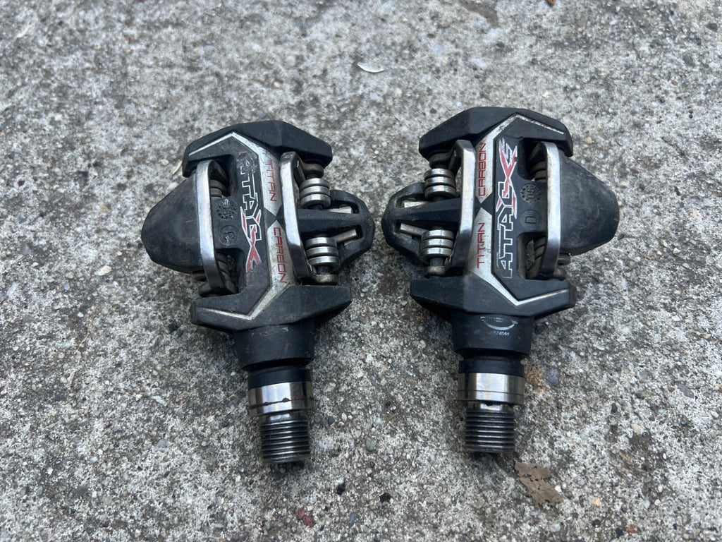 Time ATAC XS Titanium Carbon Pedals & Cleats Mountain Gravel MTB Clipless  - Image 4