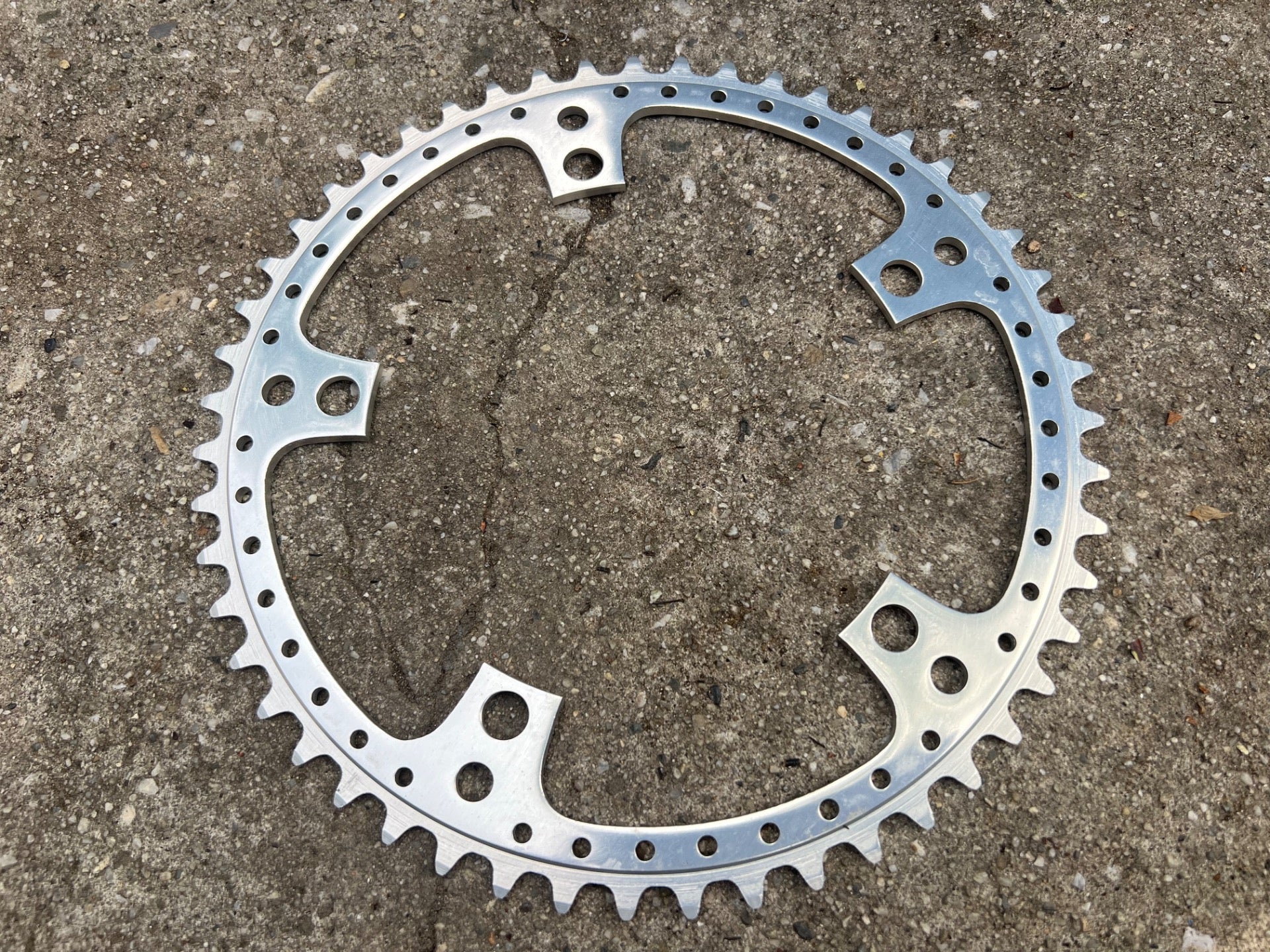 NOS Sugino 144 BCD 51T Chainring Drillium Vintage Road Track Bike Silver Retro  - Image 4