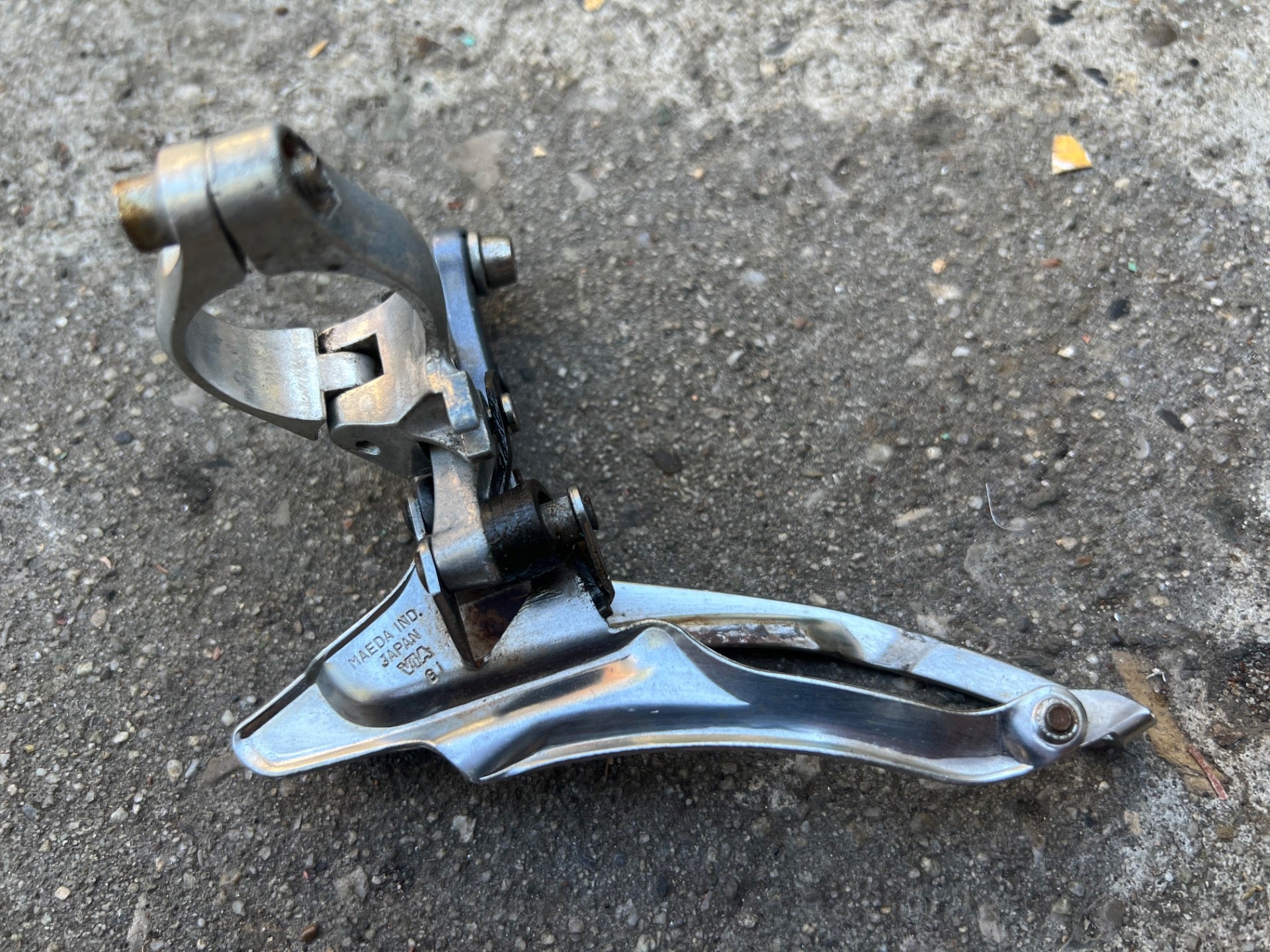 Suntour Edge 28.6mm Bottom Pull Front Derailleur Double Vintage Road Gray 2x6/7 - Image 4