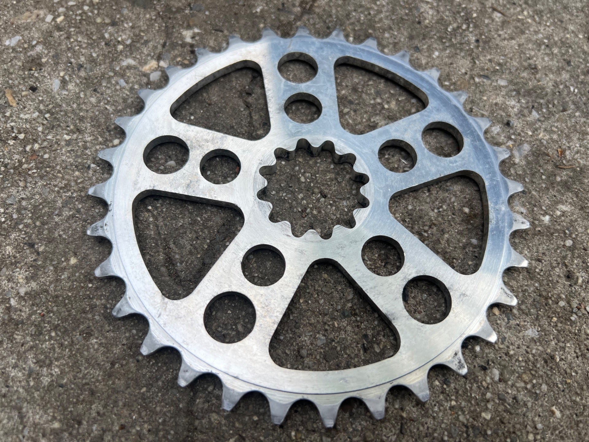 White Industies 32T ENO Chainring Silver Vintage Mountain Bike MTB Gravel Retro  - Image 4