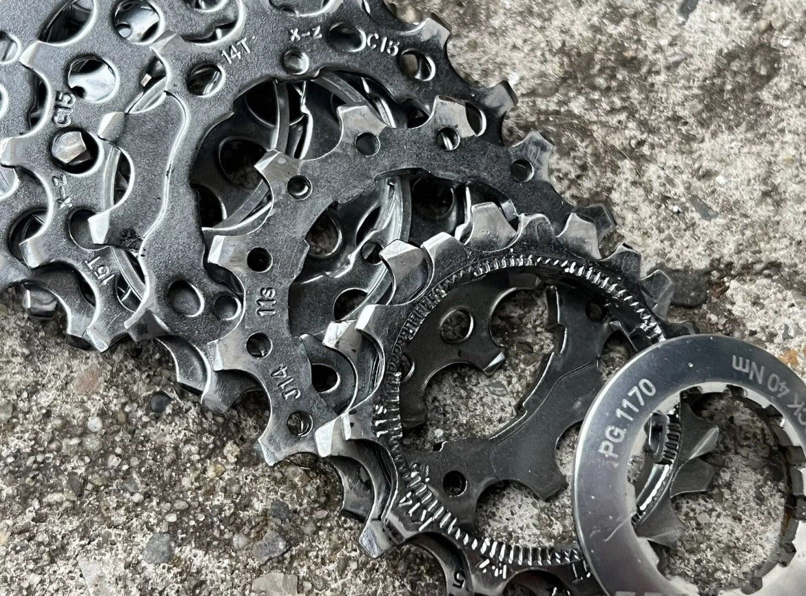 SRAM PG 1170 11 Speed Cassette 11-28T Road Gravel Touring CX Bike Silver Chrome - Image 4