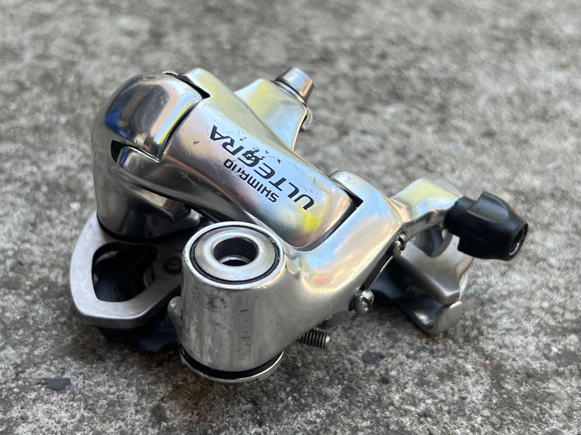 Shimano Ultegra RD-6600 10 Speed Short Cage Rear Derailleur Silver Road Bike  - Image 4