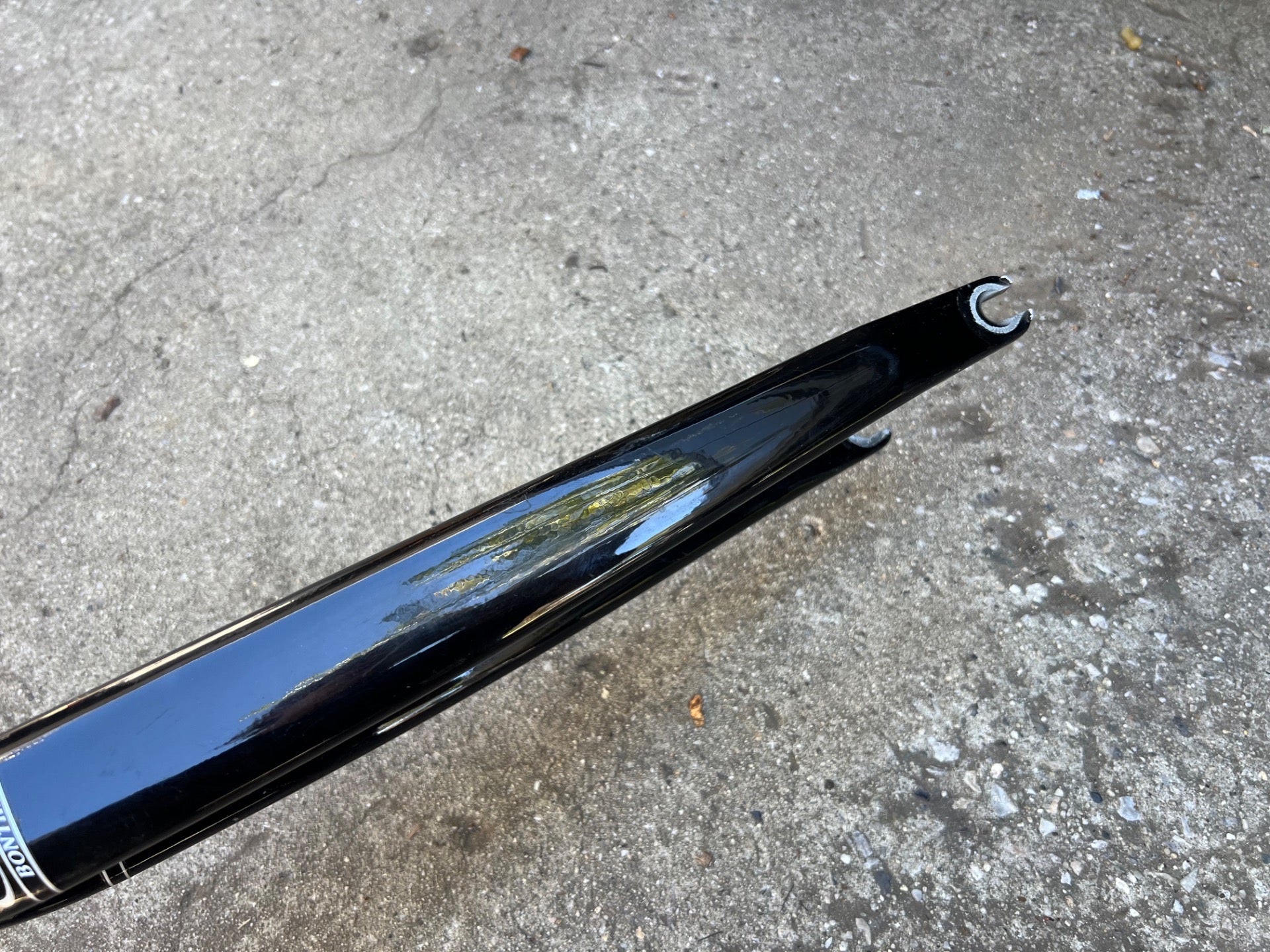 Bontrager Carbon OCLV Fork 700c 1 1/8” to 1 1/4” 9” Tapered Threadless Black - Image 8