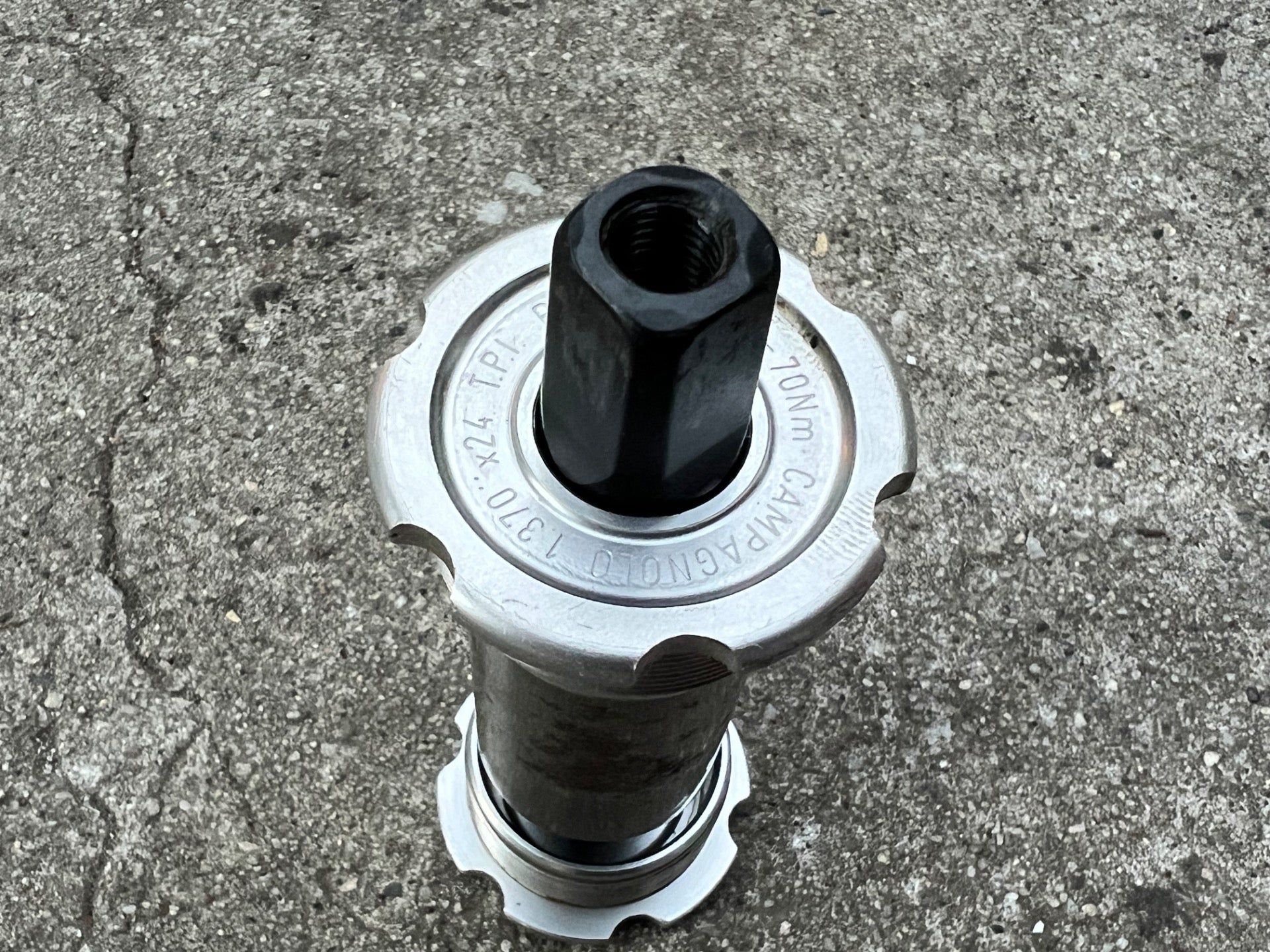 Campagnolo English 68x115.5mm Sealed Bearing Bottom Bracket Square Taper 1.37x24 - Image 4