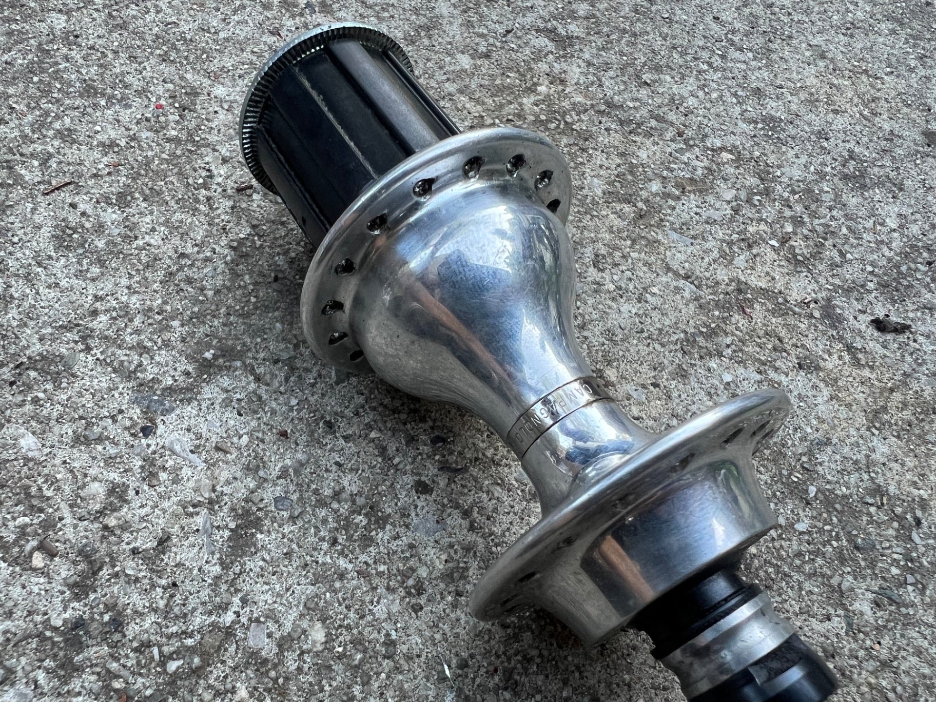 Campagnolo Record OR Icarus 32H Hole 135mm Rear Hub Vintage MTB 8 Speed Bike   - Image 4