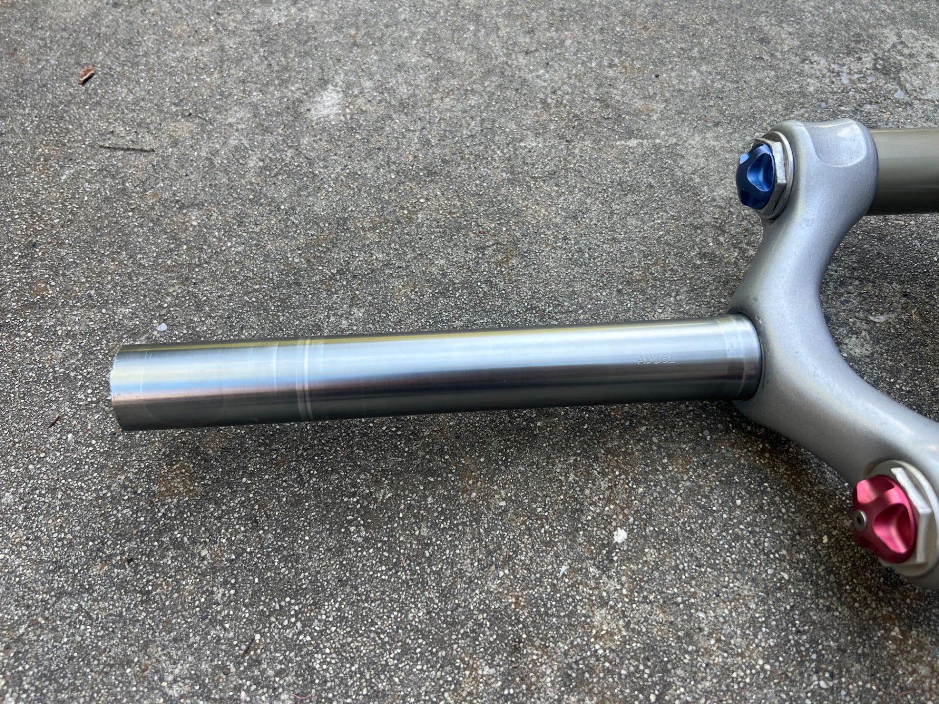 SERVICED FOX F80X 8” 1 1/8” Threadless Fork Terra Logic Disc V Brake Fork MTB   - Image 10
