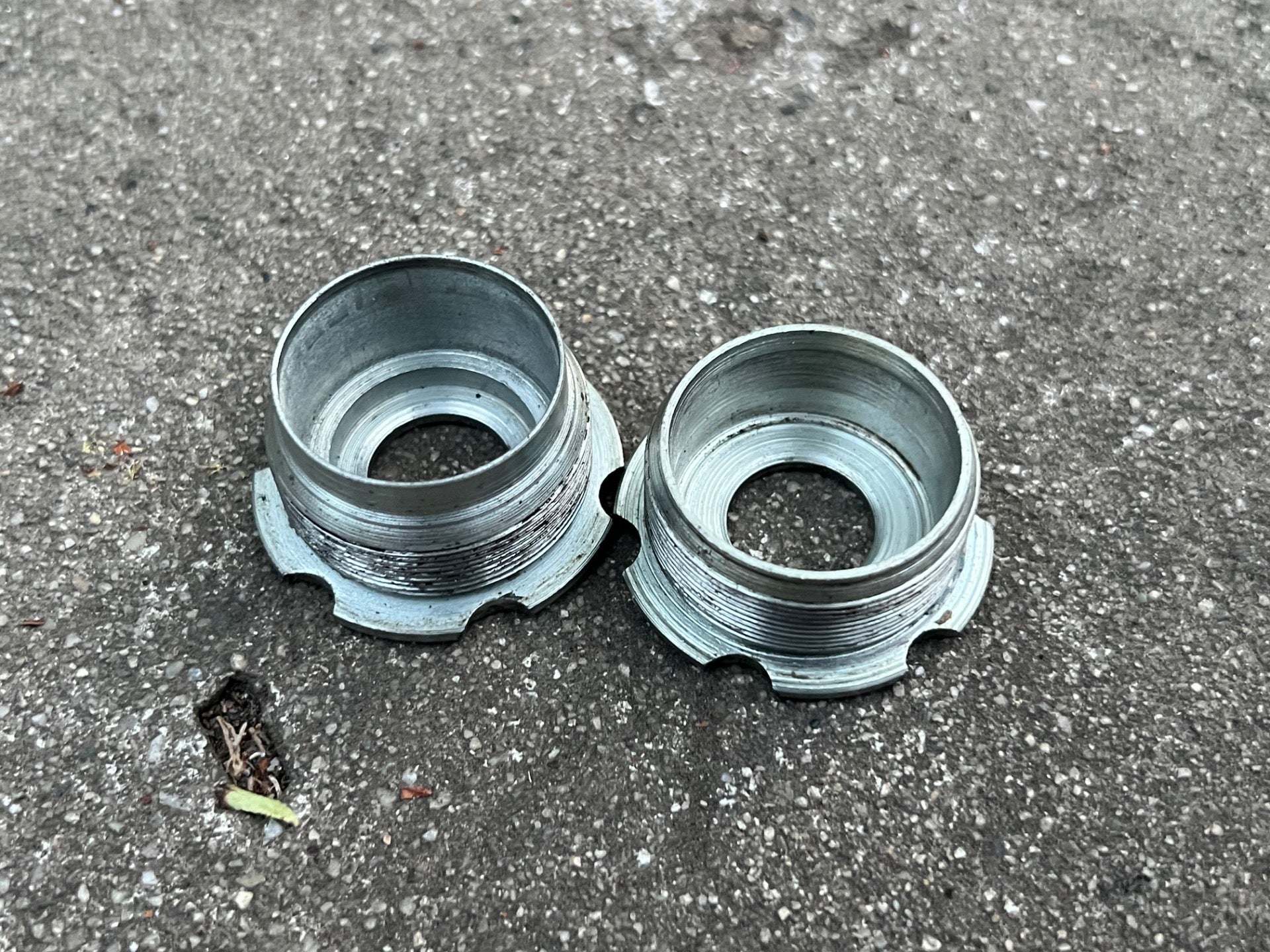 Campagnolo Mirage 36x24 Italian Bottom Bracket Cups Vintage Road Bike Racing  - Image 4