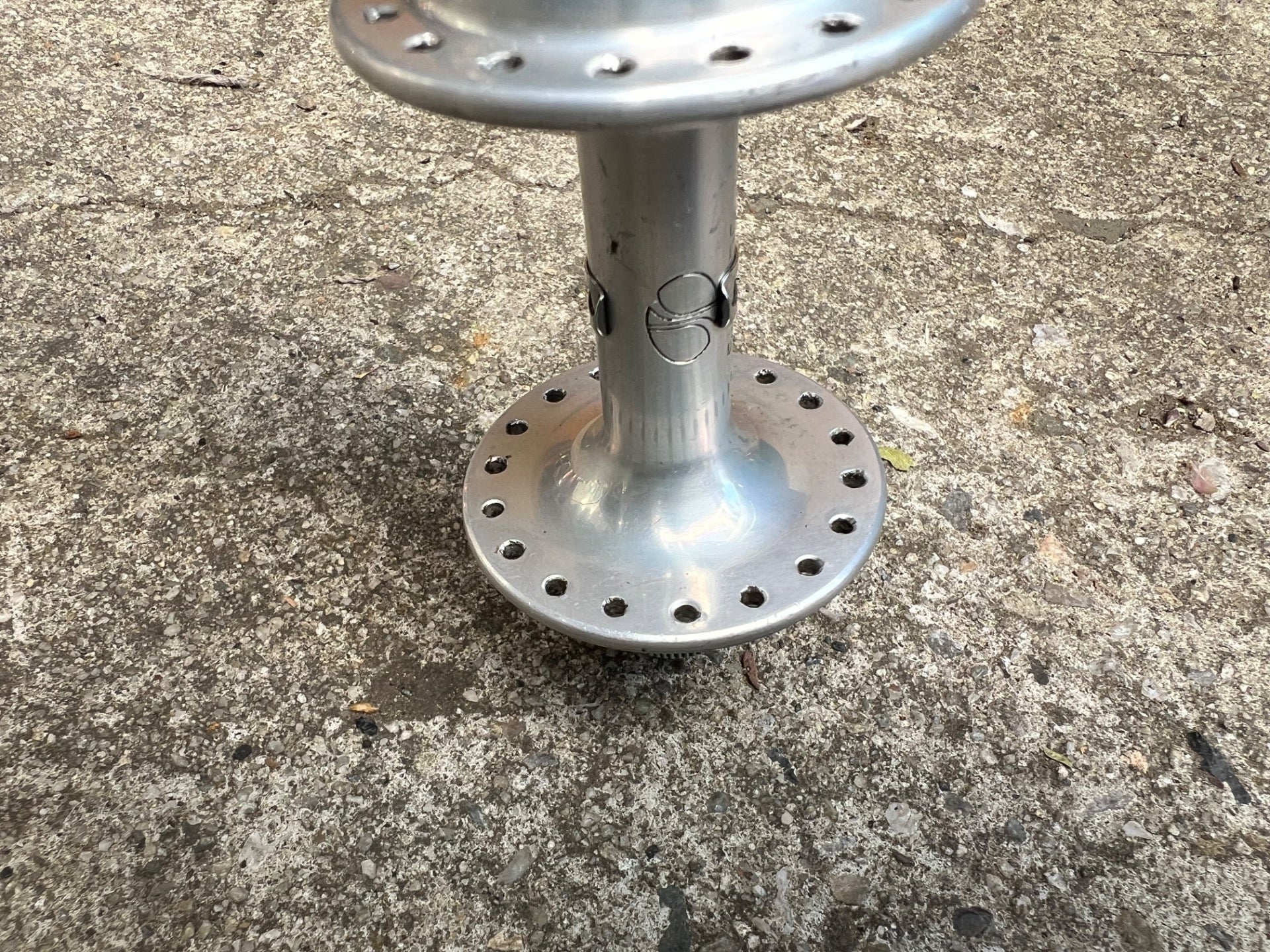 Shimano Dura Ace 36H First Gen Generation Rear Hub 126mm Low Flange 5 Speed   - Image 4