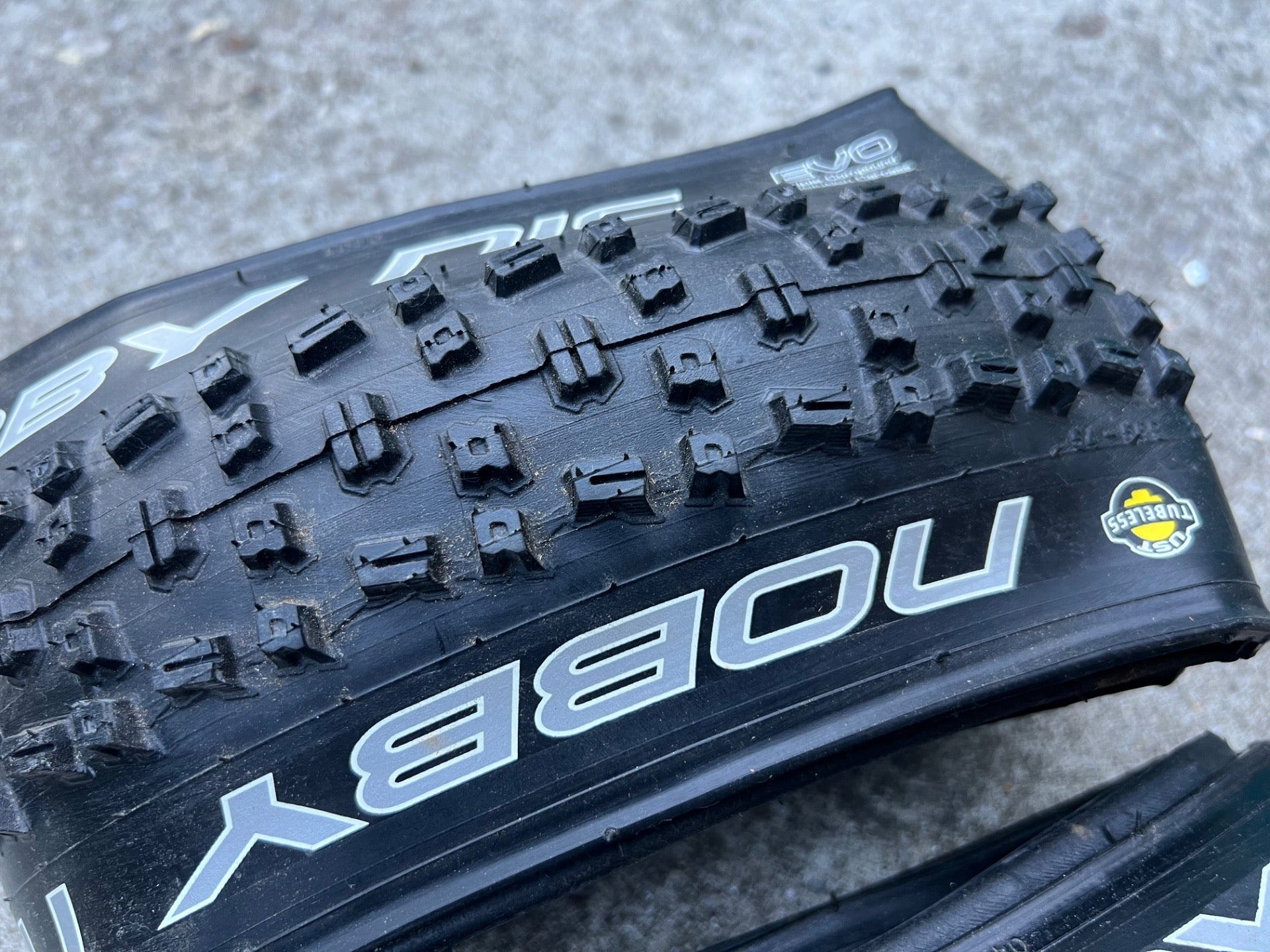 NEW Schwalbe Nobby Nic 26x2.1” Tubeless Ready UST Folding Tire Set Pair MTB Bike - Image 4