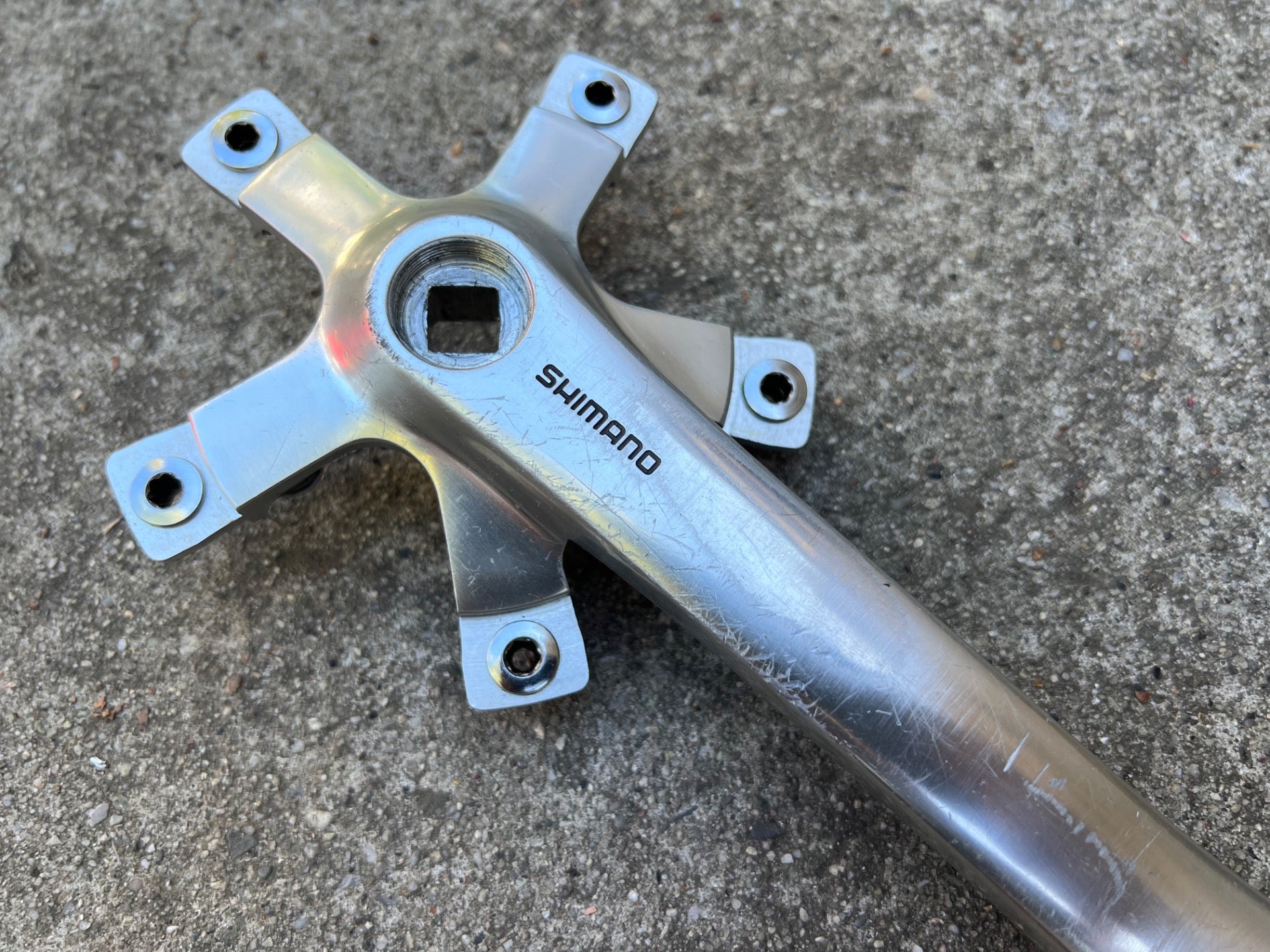 Shimano Deore XT FC-M730 Drive Side Crank Arm 110/74 BCD W Bolts & Washers  - Image 4
